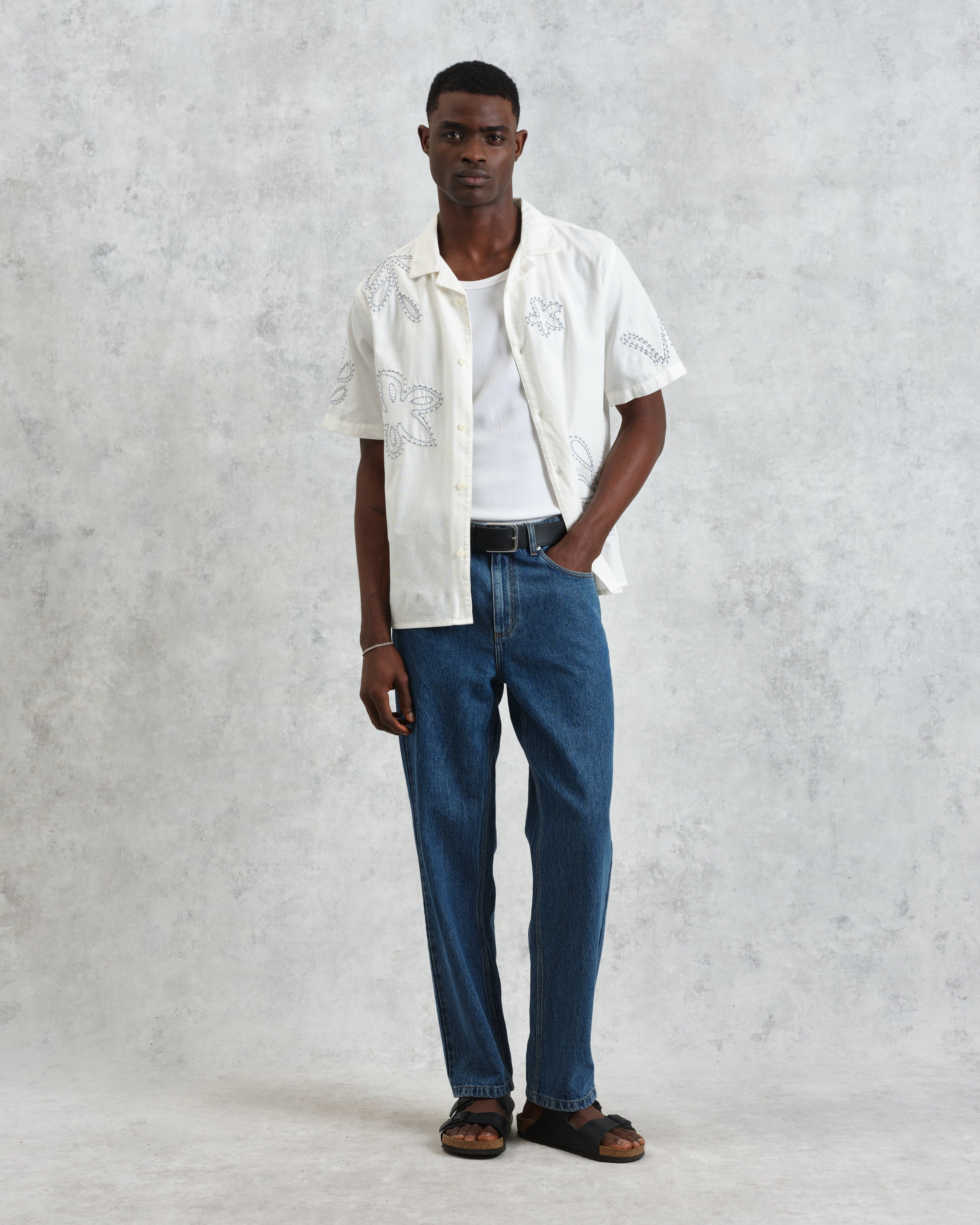 Didcot - Ecru And Blue Floral Embroidered Short-Sleeve Shirt