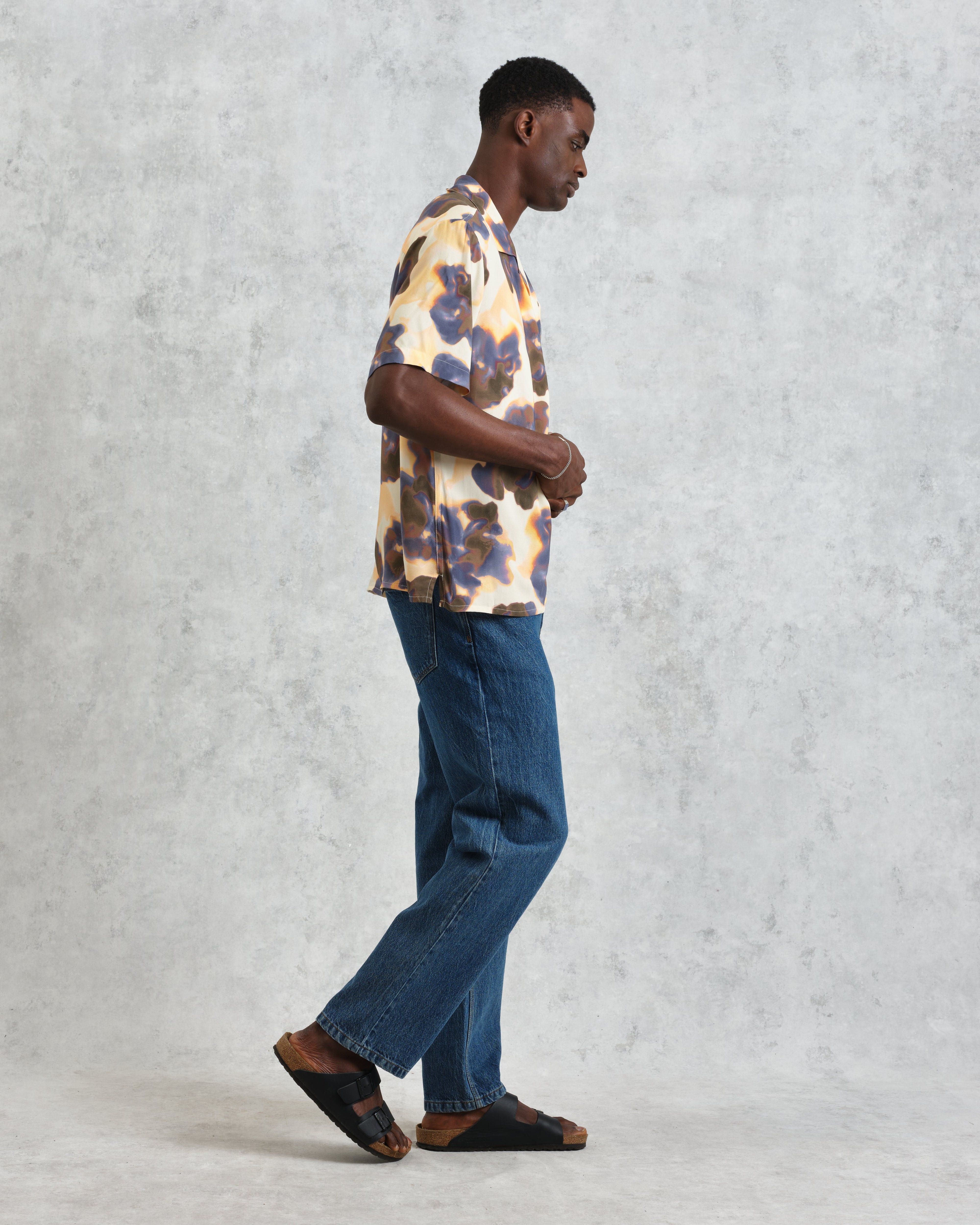 Didcot - Peach Floral Blur Short-Sleeve Shirt