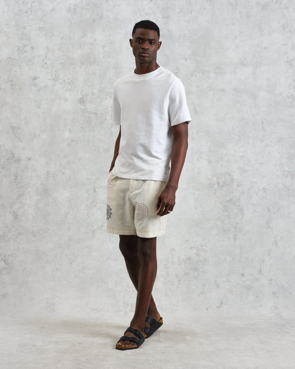 Kurt - Ecru Doodle Embroidered Shorts