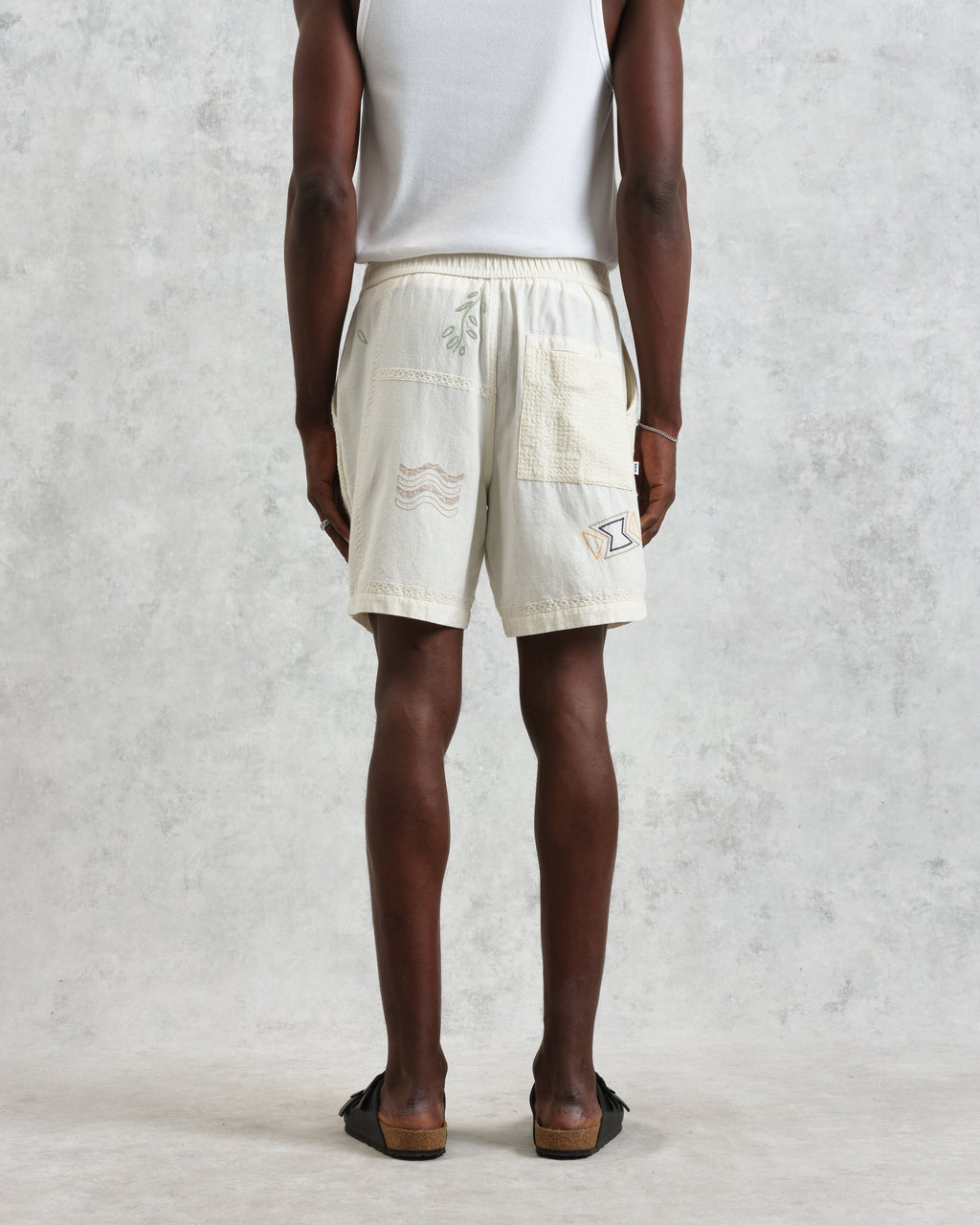 Kurt - Ecru Doodle Embroidered Shorts
