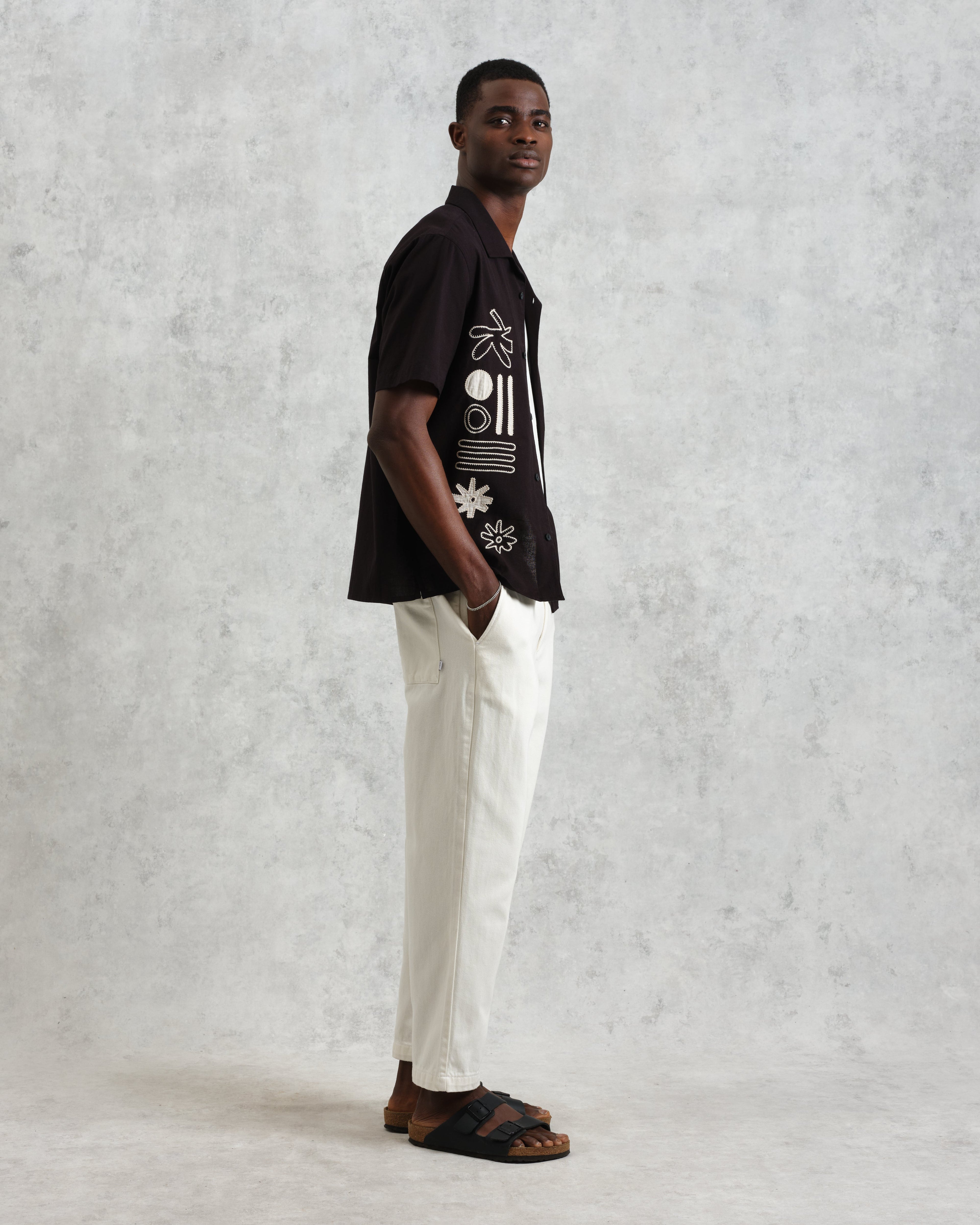 Didcot - Black And Ecru Abstract Applique Short-Sleeve Shirt