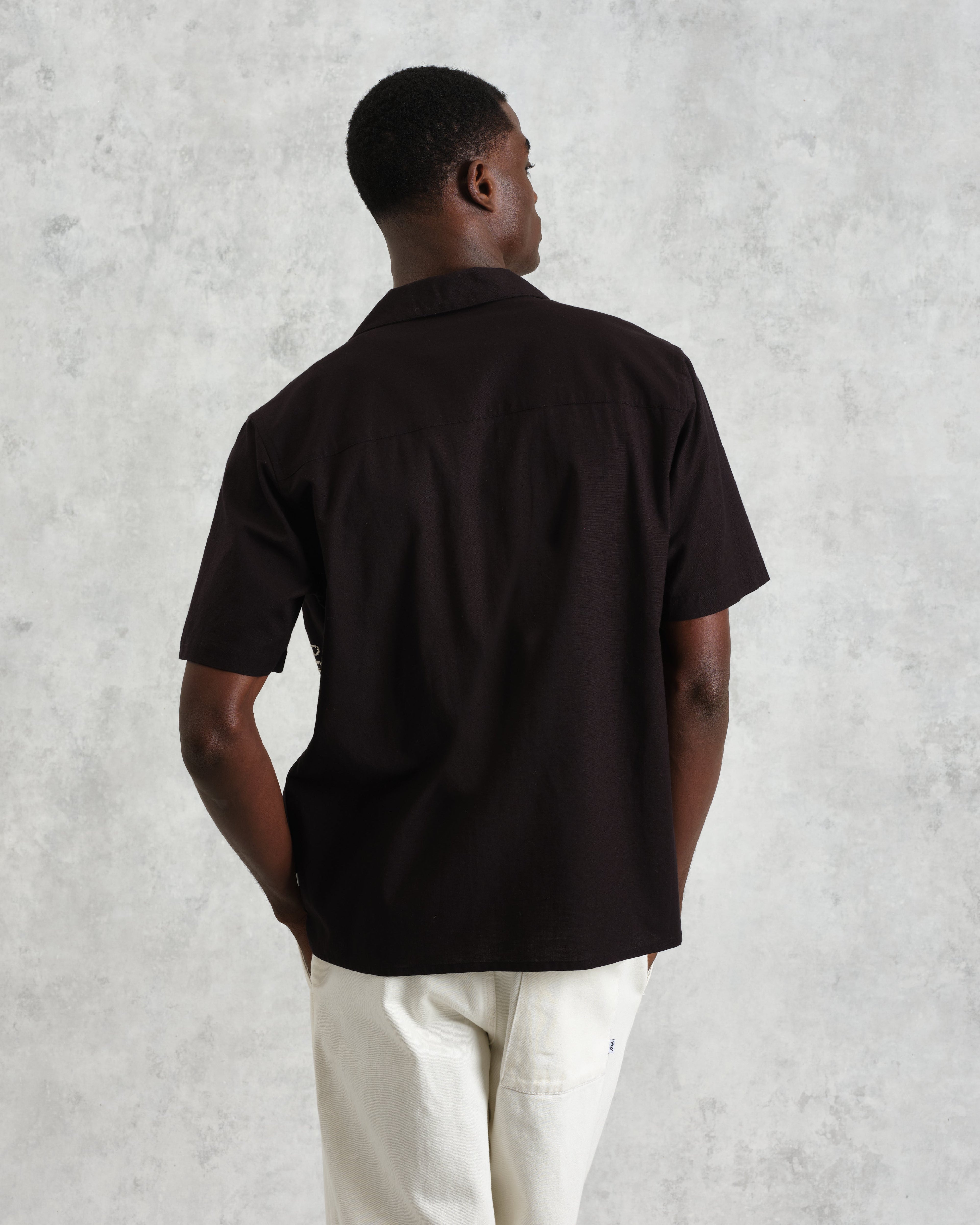 Didcot - Black And Ecru Abstract Applique Short-Sleeve Shirt