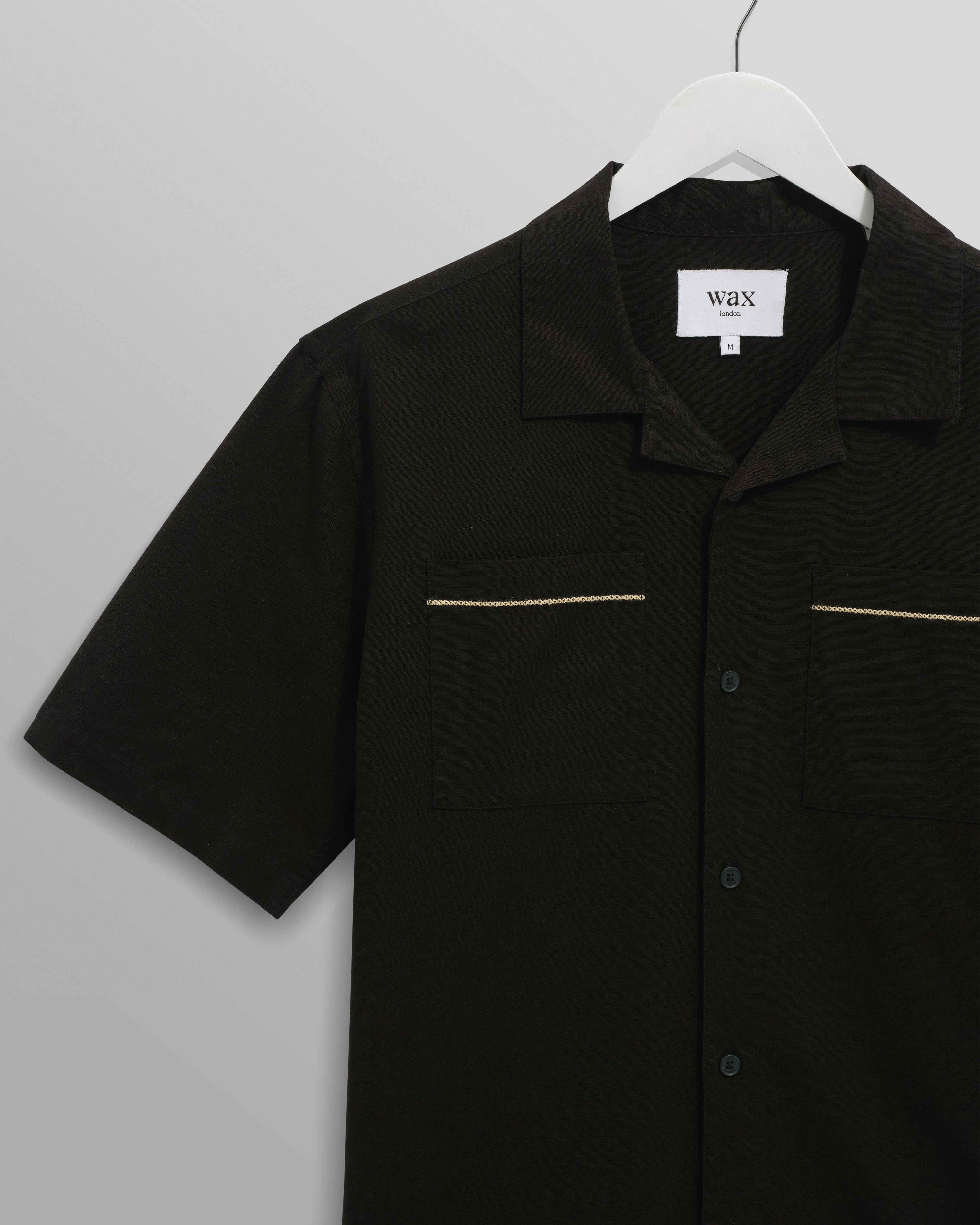 Didcot - Black And Multicolour Applique Short-Sleeve Shirt