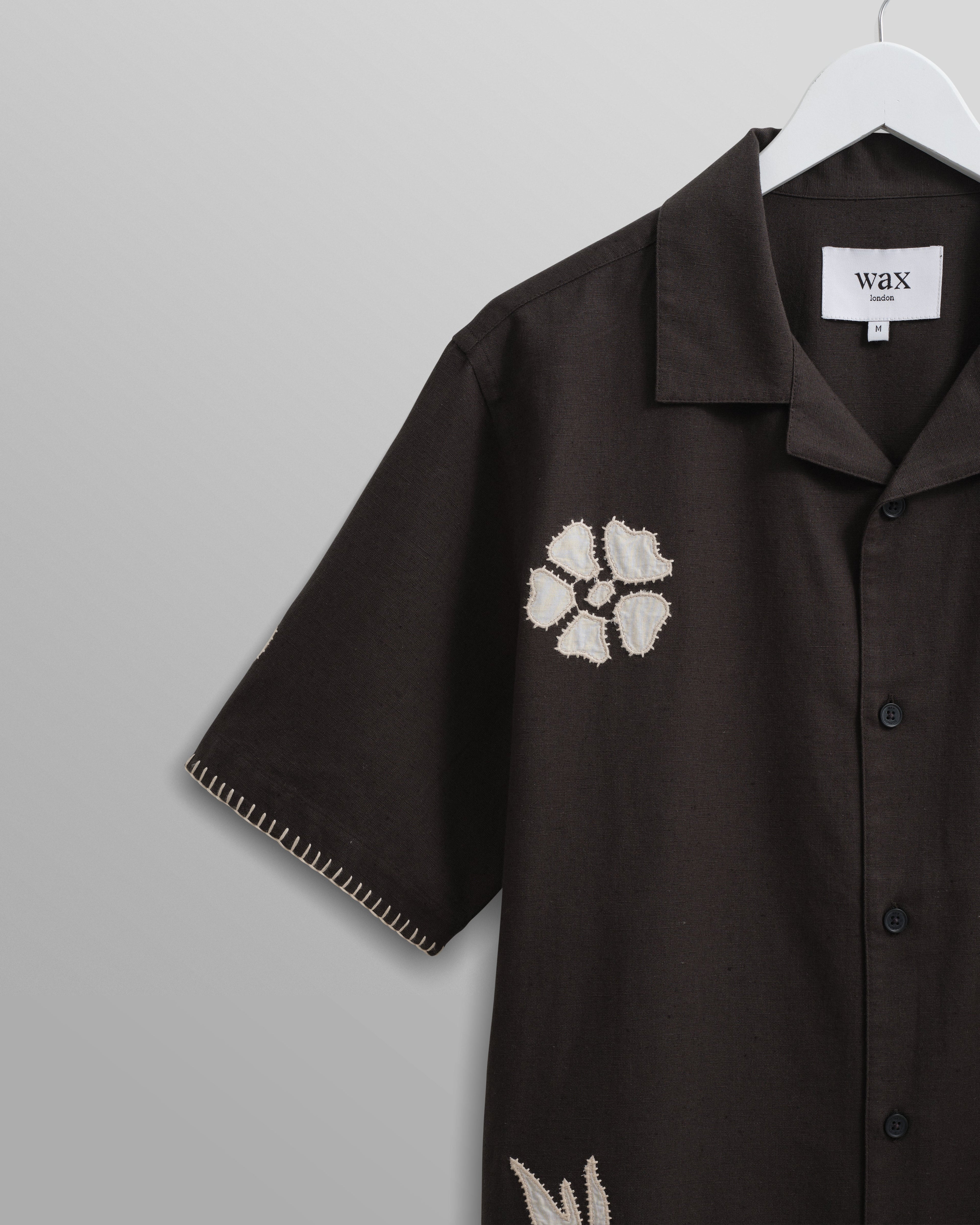 Didcot - Black Doodle Applique Short-Sleeve Shirt