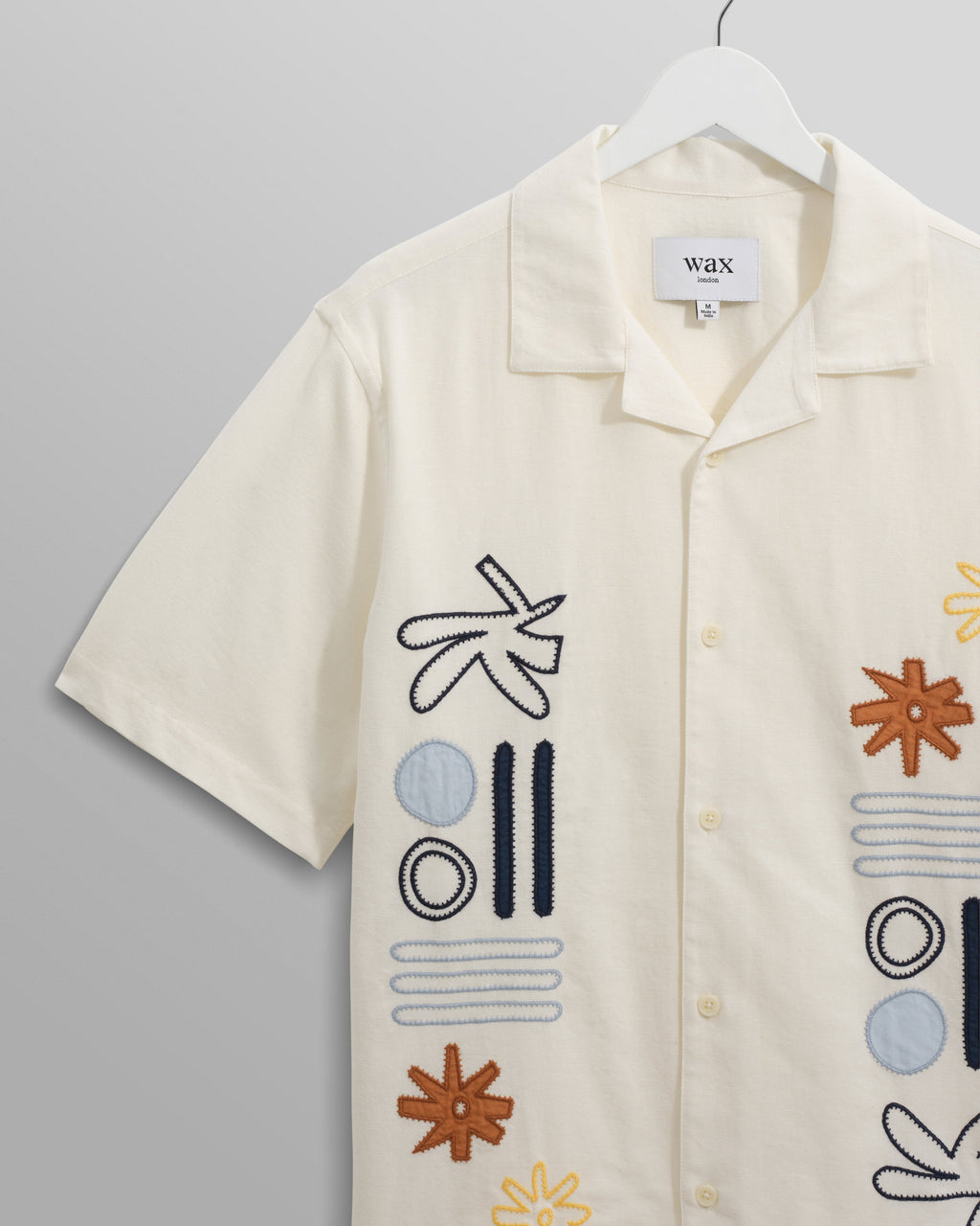Didcot - Ecru And Multicolour Abstract Applique Short-Sleeve Shirt
