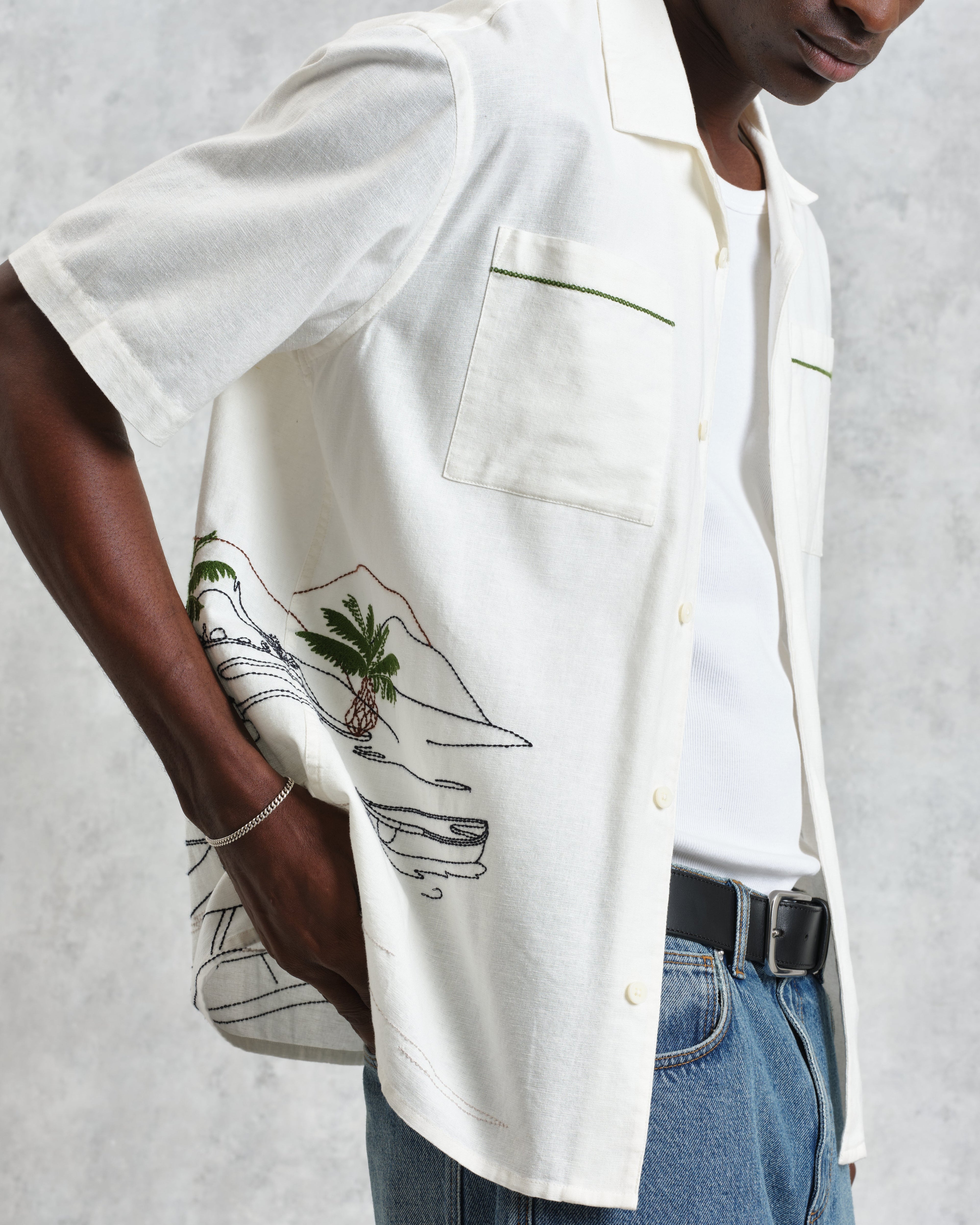 Didcot - Ecru And Multicolour Embroidered Short-Sleeve Shirt
