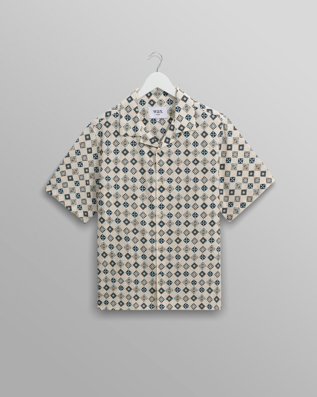 Didcot - Ecru And Multicolour Geometric Tile Seersucker Short-Sleeve Shirt