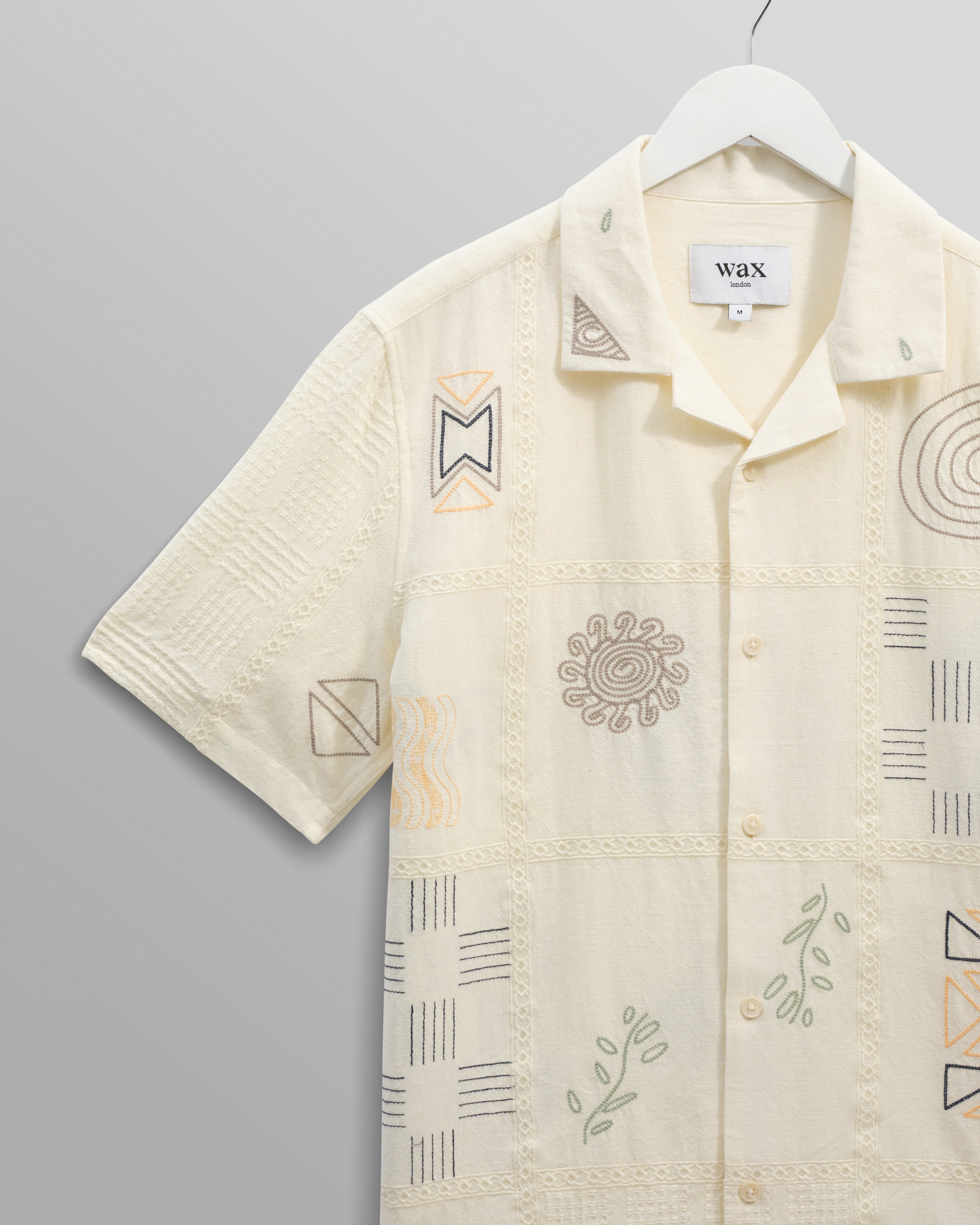 Didcot - Ecru Doodle Embroidered Short-Sleeve Shirt