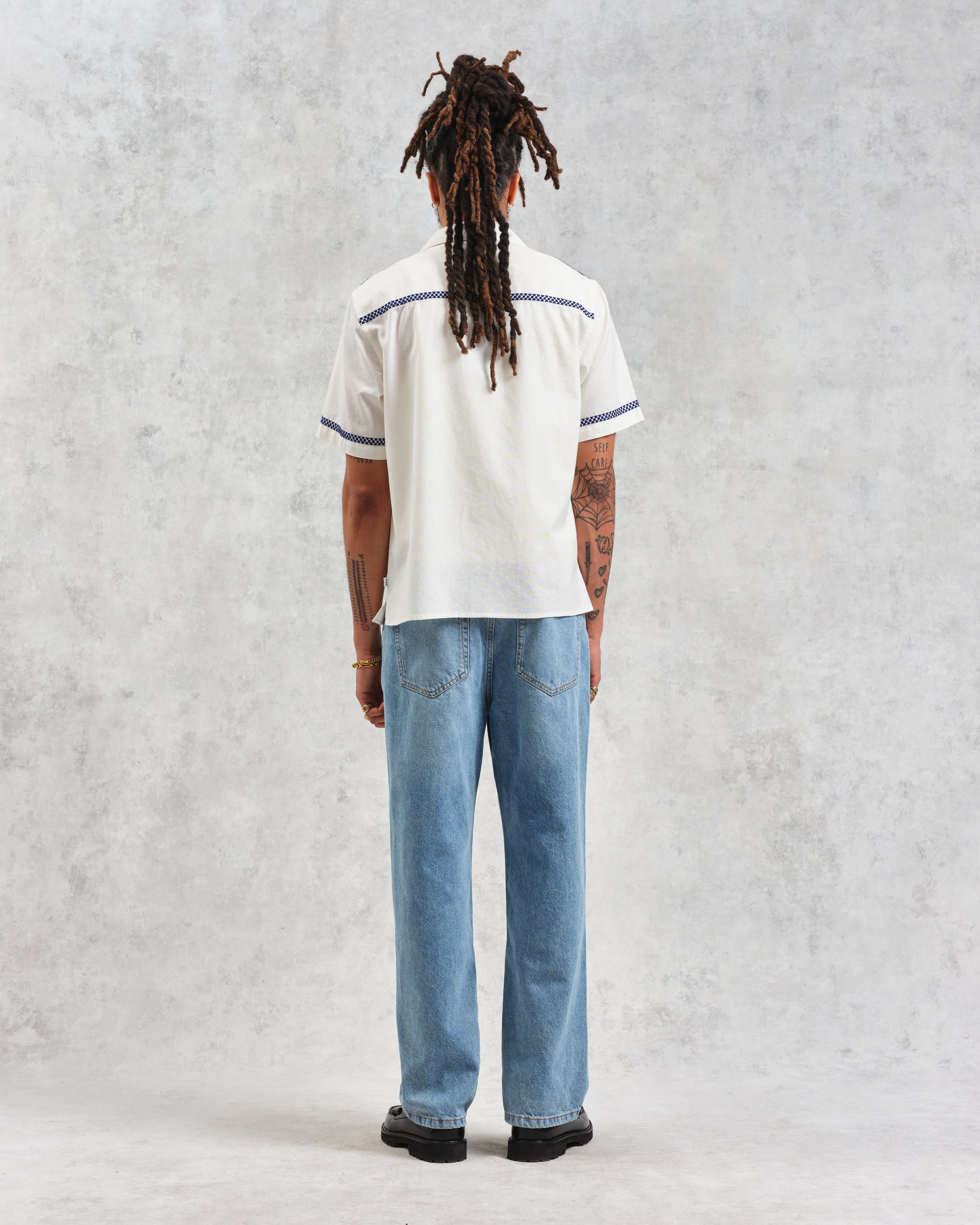 Didcot - Ecru Motif Embroidered Short-Sleeve Shirt