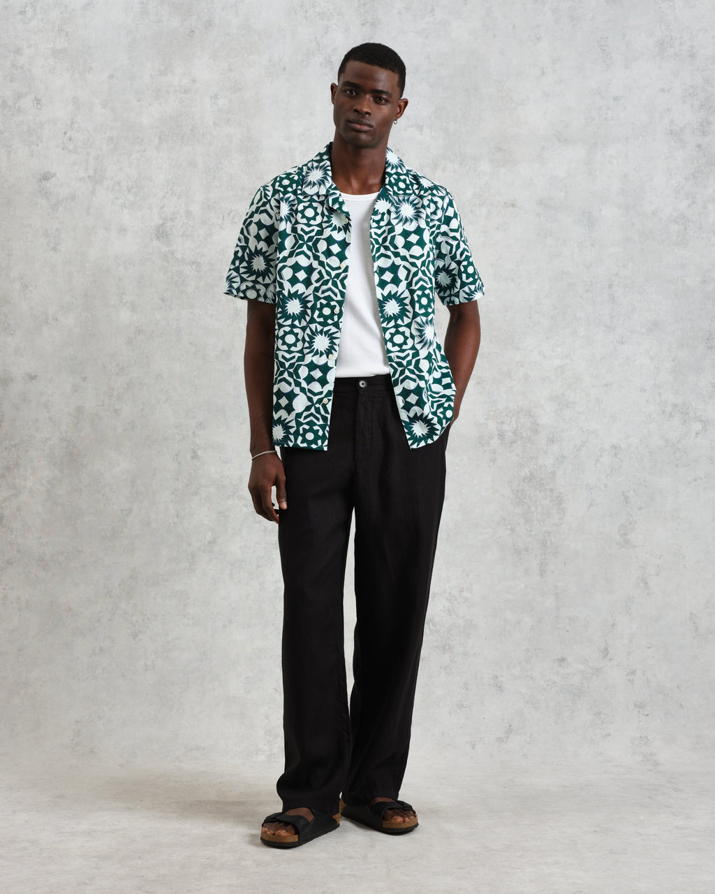 Didcot - Green And White Geometric Cotton Short-Sleeve Shirt