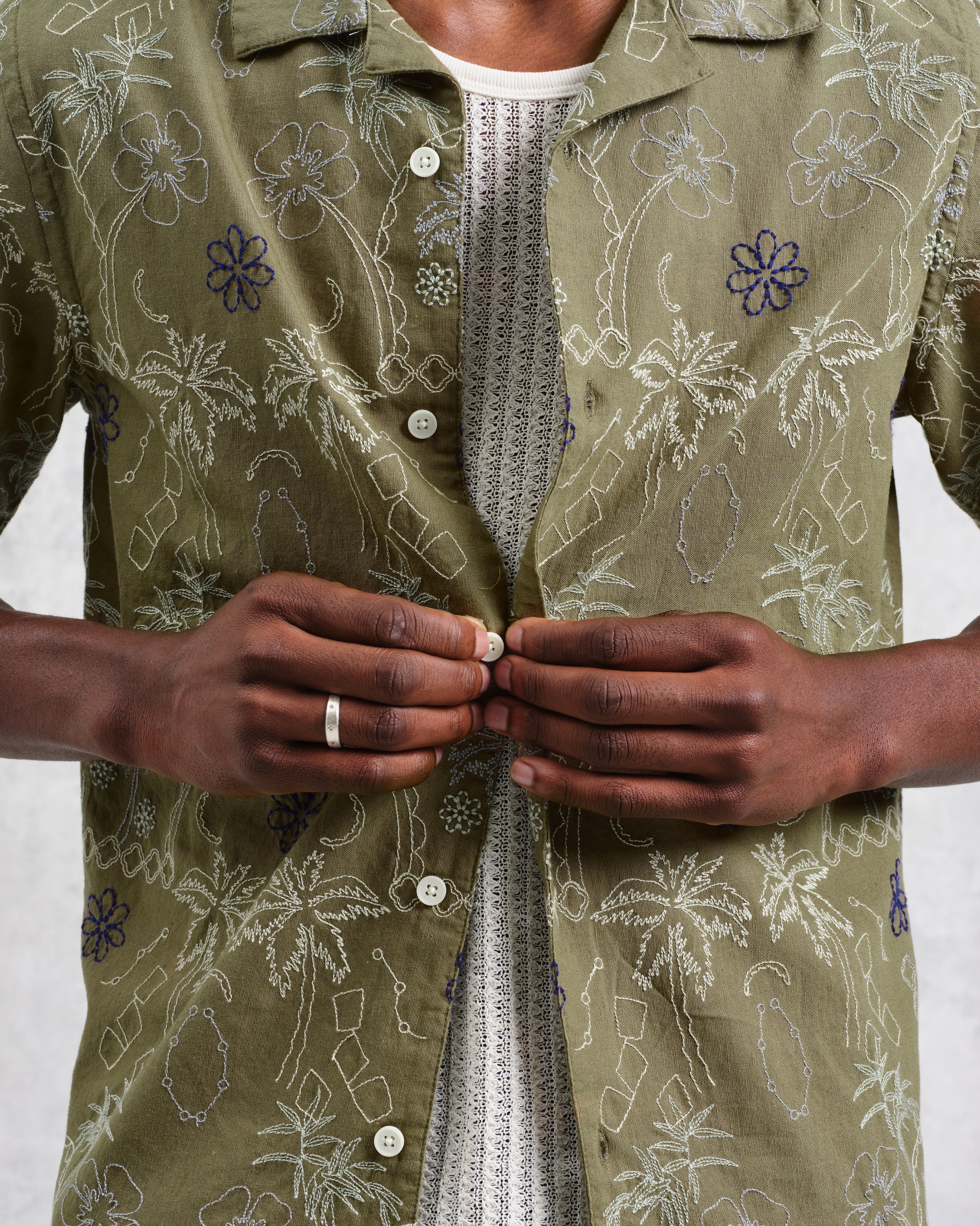 Didcot - Khaki Hawaiian Embroidered Short-Sleeve Shirt
