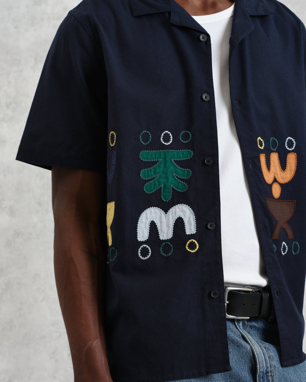 Didcot - Navy And Multicolour Bold Doodle Applique Short-Sleeve Shirt