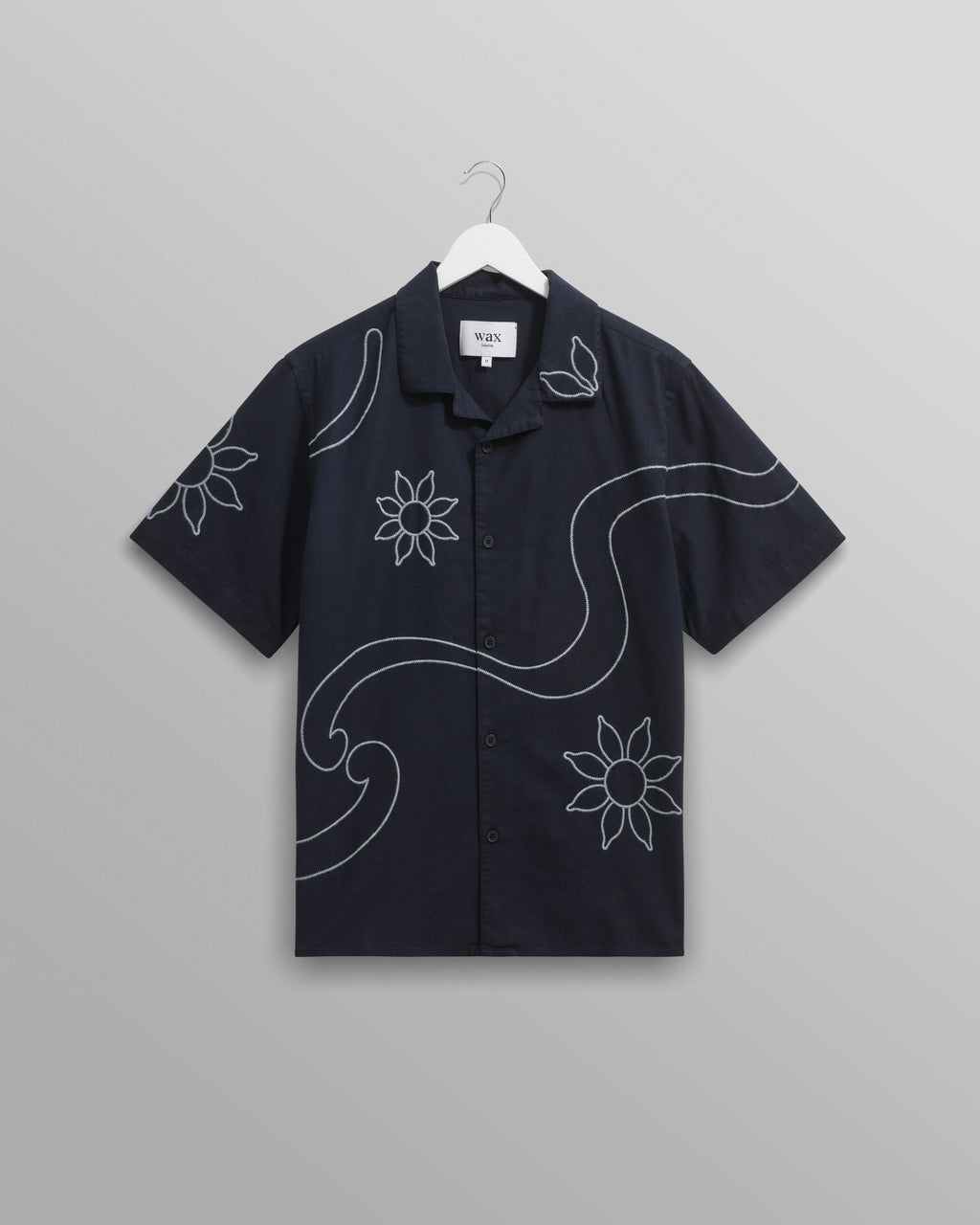 Didcot - Navy Bold Floral Embroidered Short-Sleeve Shirt