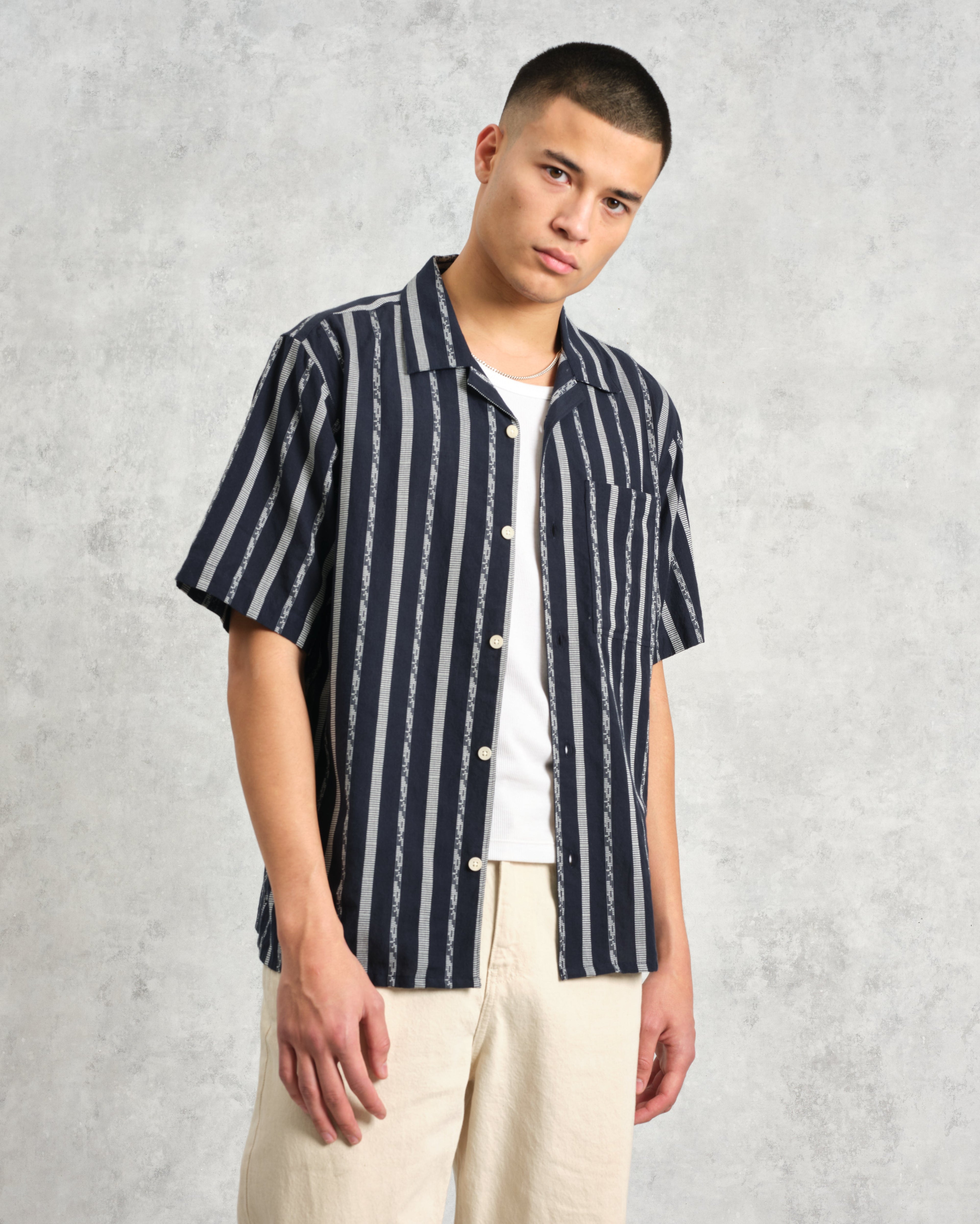 Didcot - Navy Fleck Stripe Short-Sleeve Shirt