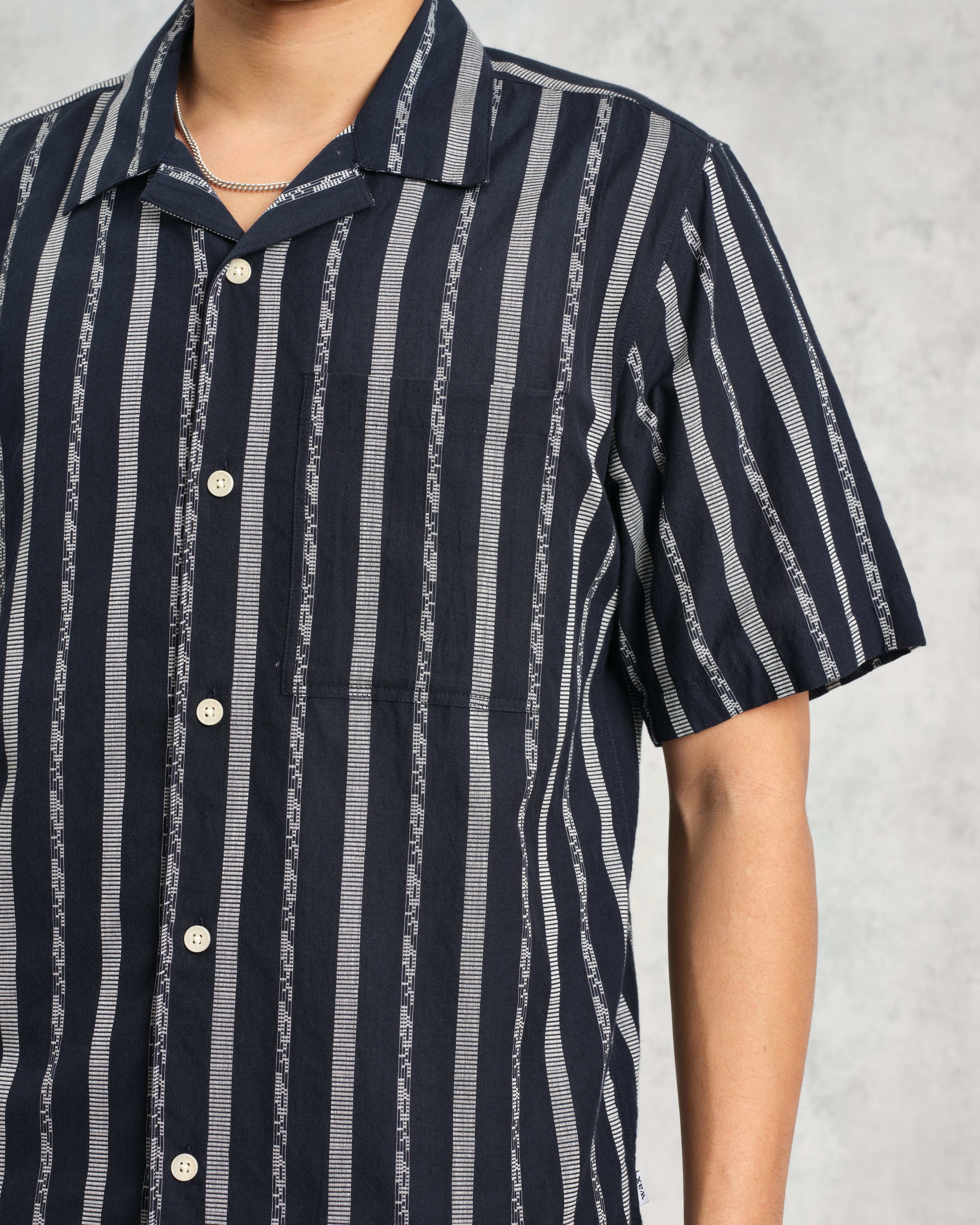 Didcot - Navy Fleck Stripe Short-Sleeve Shirt
