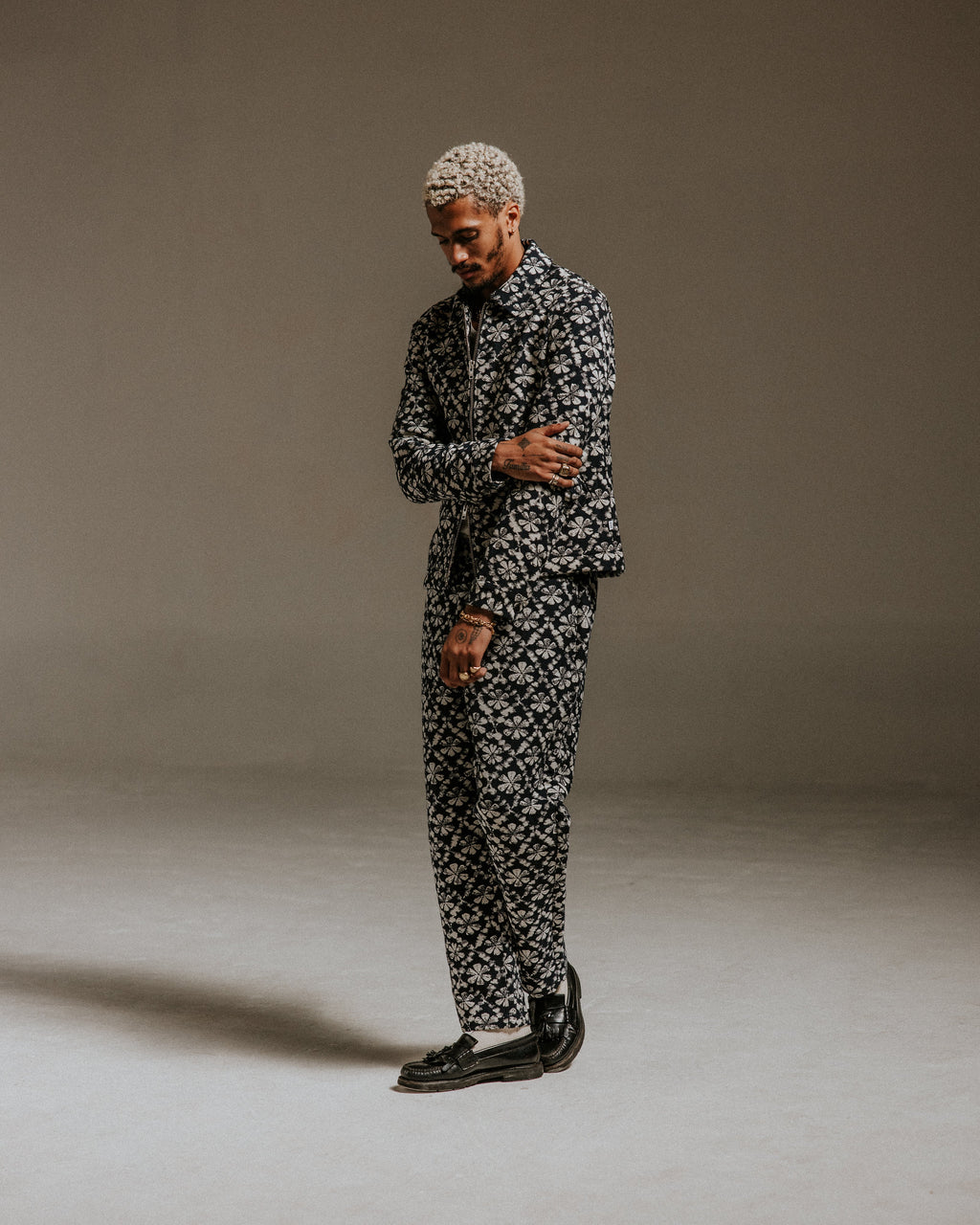 Eldon - Navy Flower Stamp Jacquard Jacket