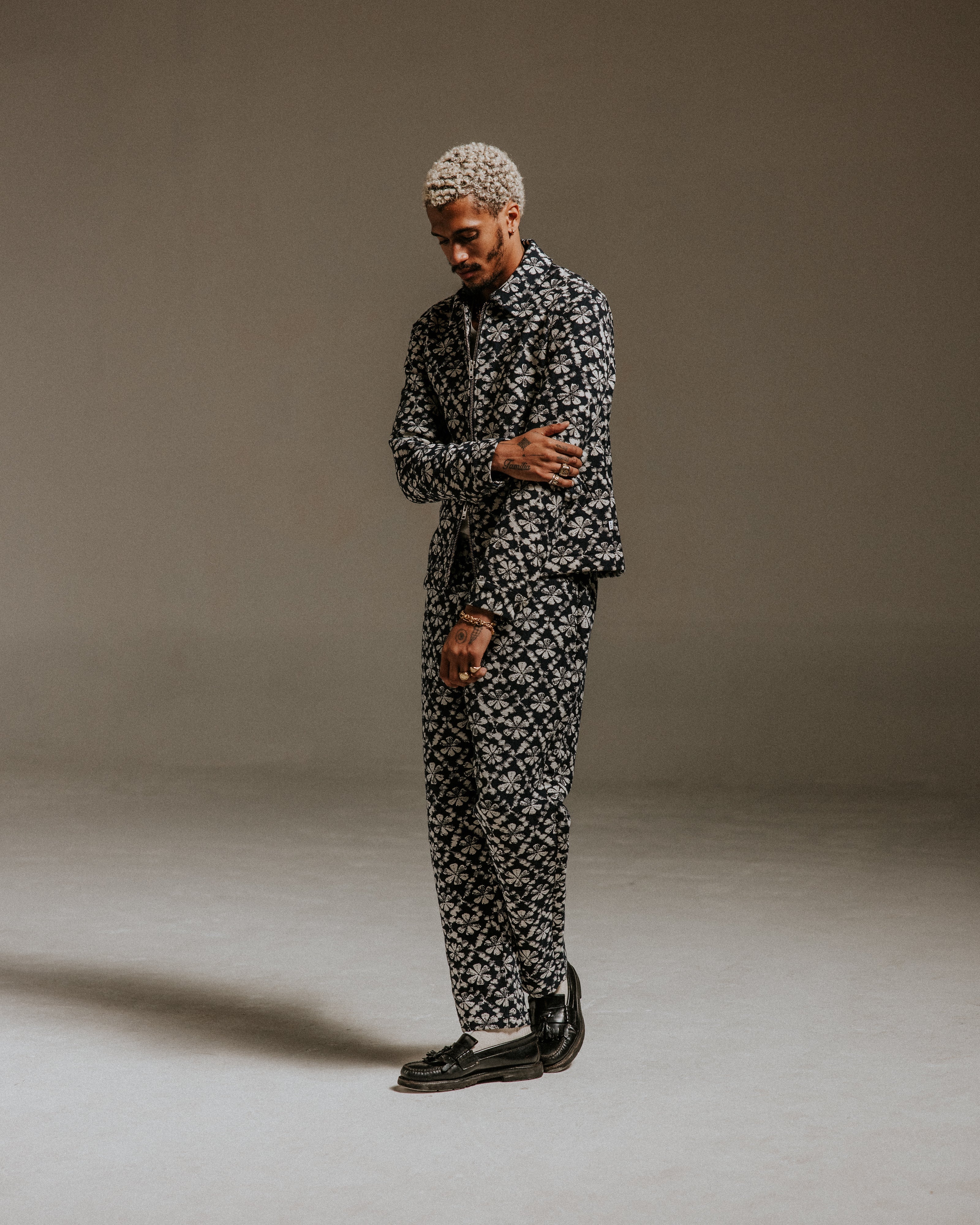 Eldon - Navy Flower Stamp Jacquard Jacket