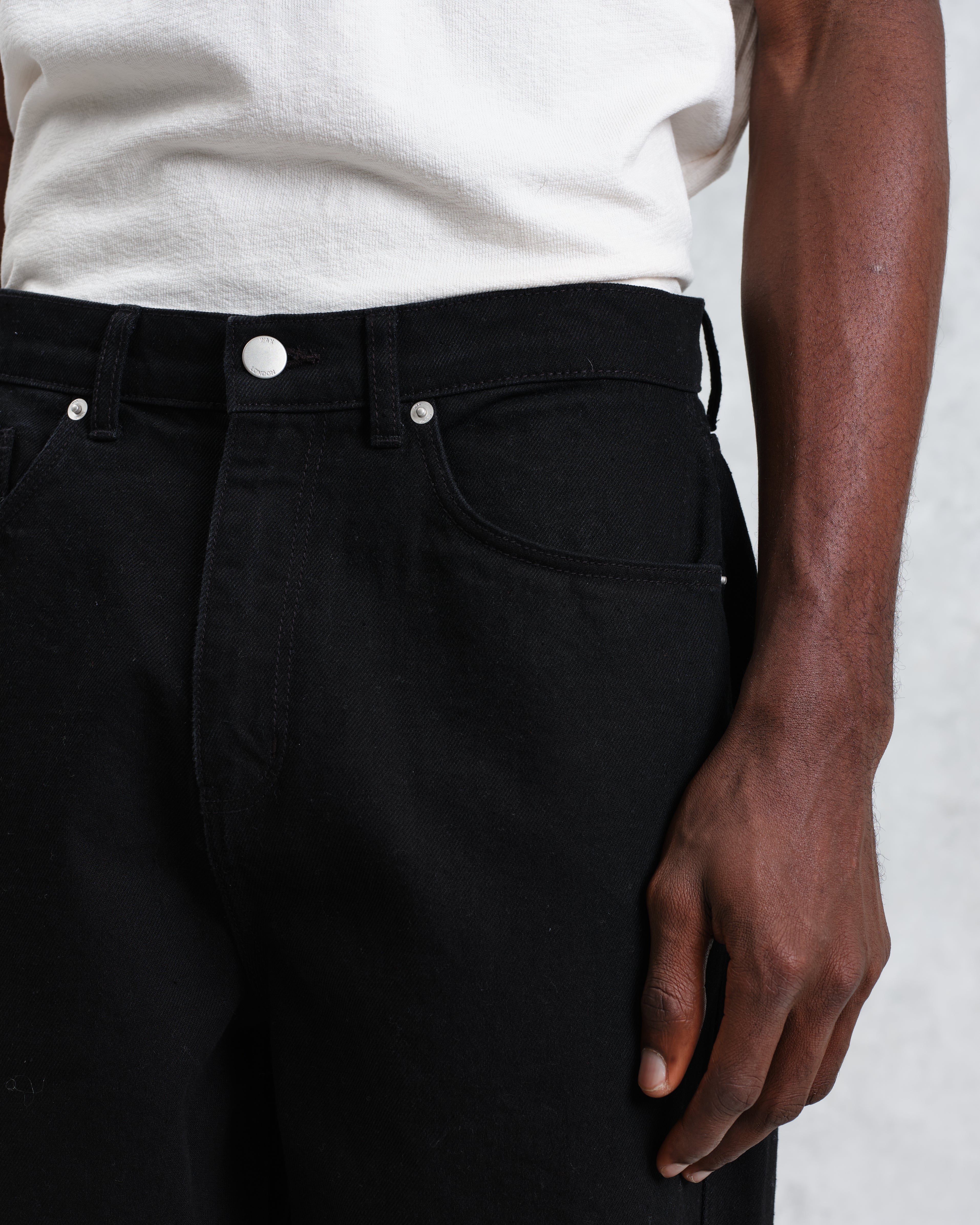 Felix - Black Loose Fit Denim Jeans