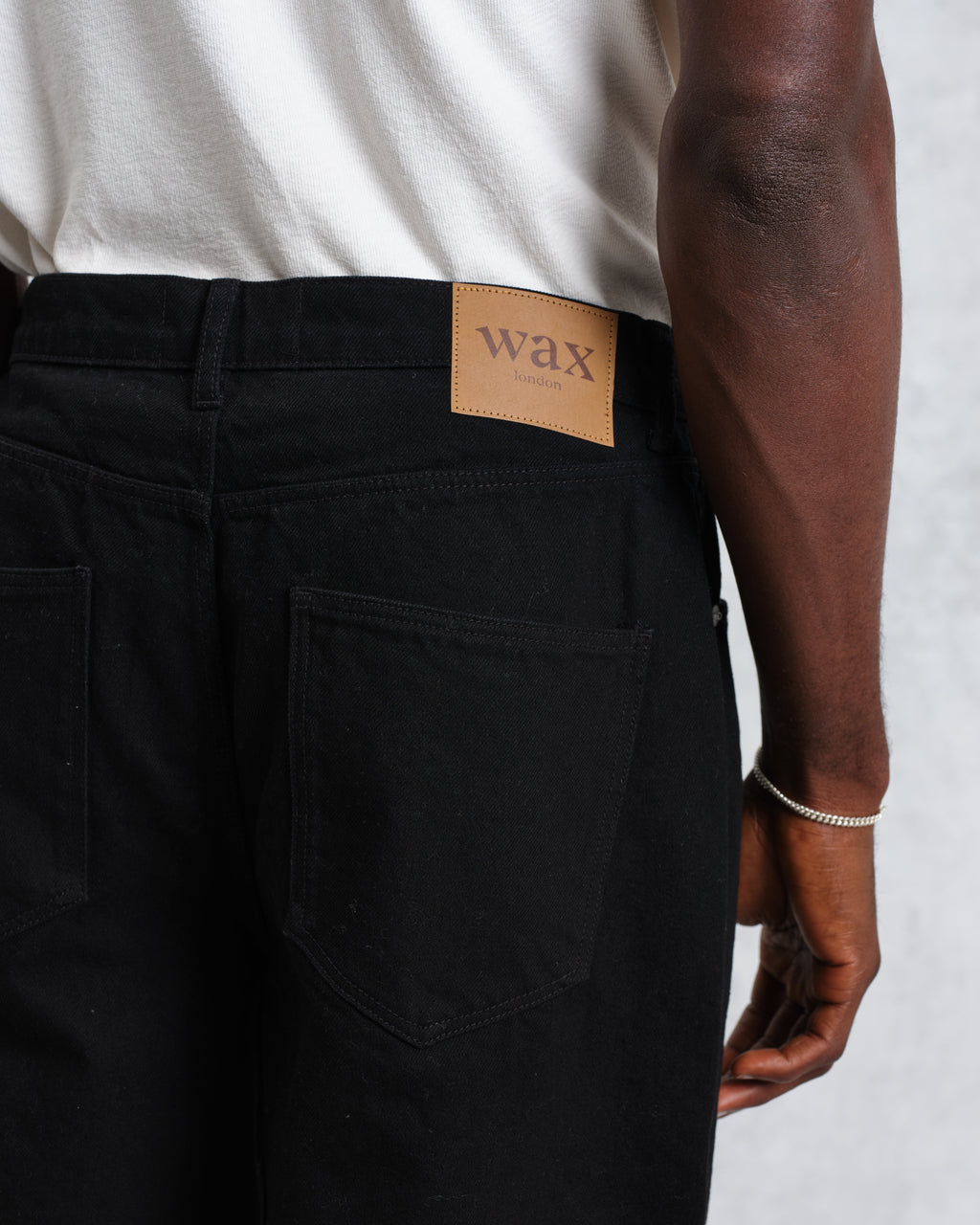 Felix - Black Loose Fit Denim Jeans