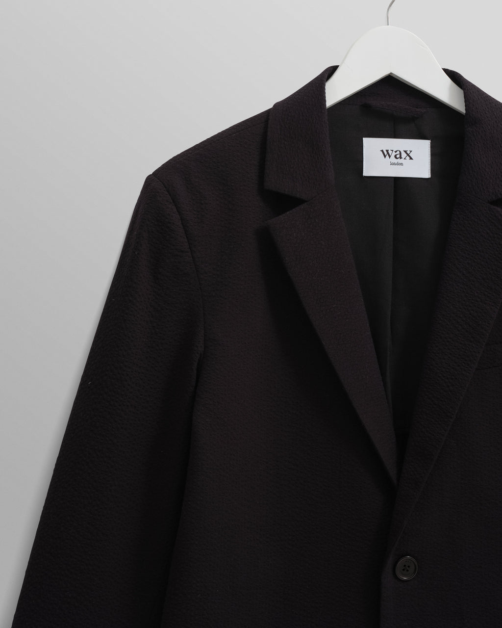Fintry - Black Seersucker Blazer