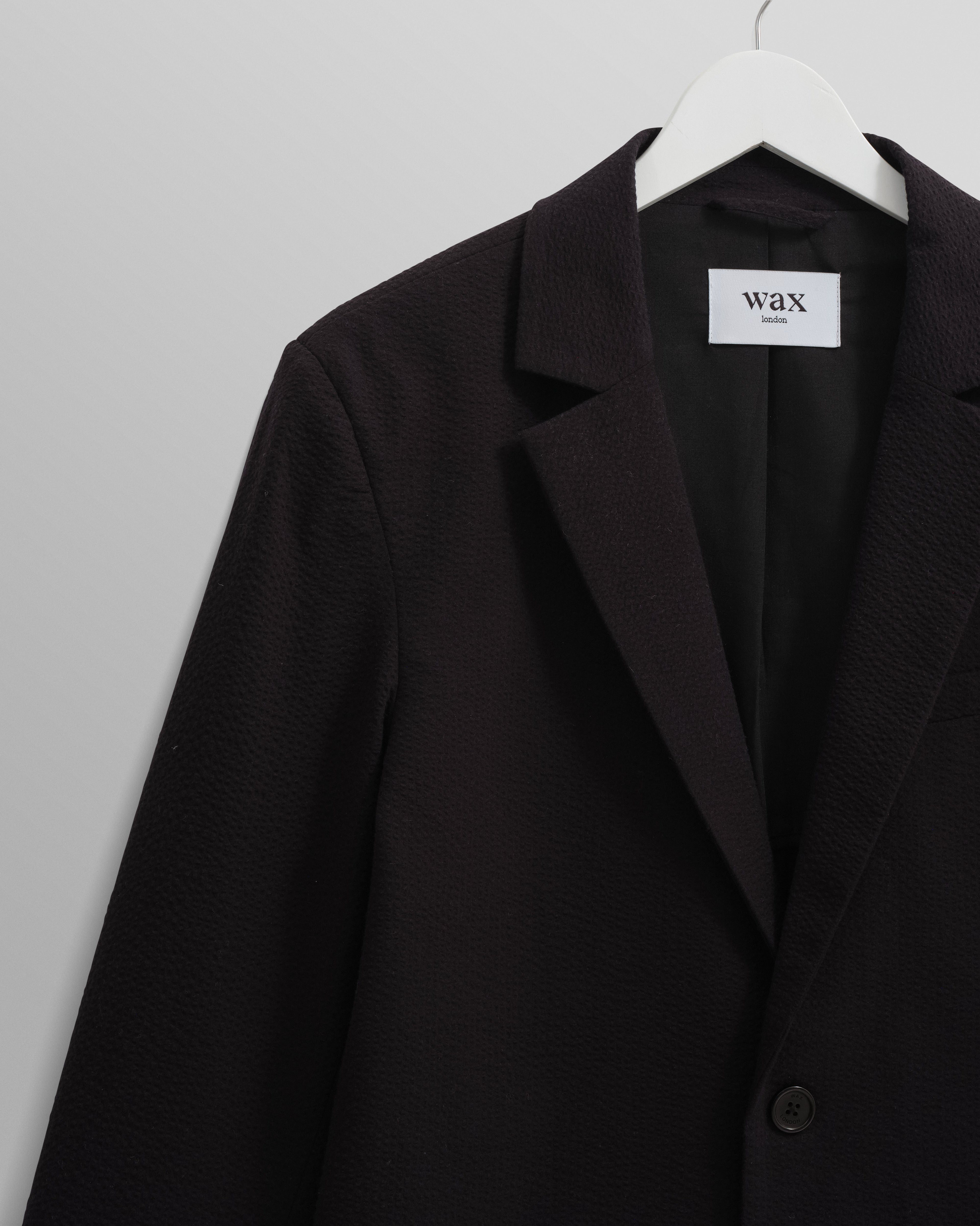 Fintry - Black Seersucker Blazer