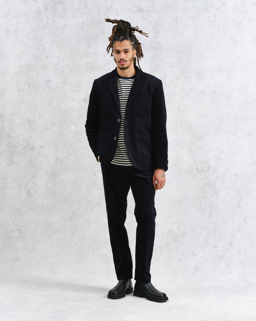 Fintry - Navy Corduroy Blazer