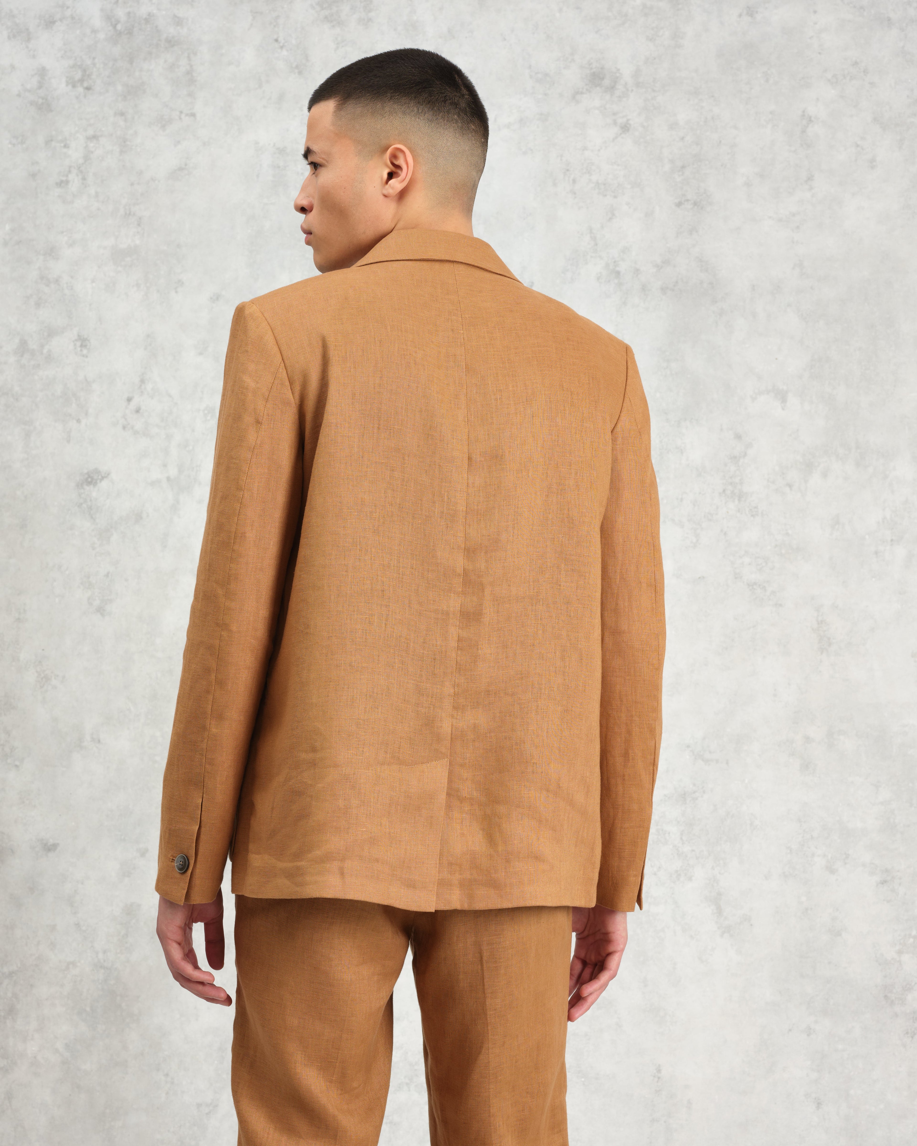 Fintry - Tan Linen Blazer