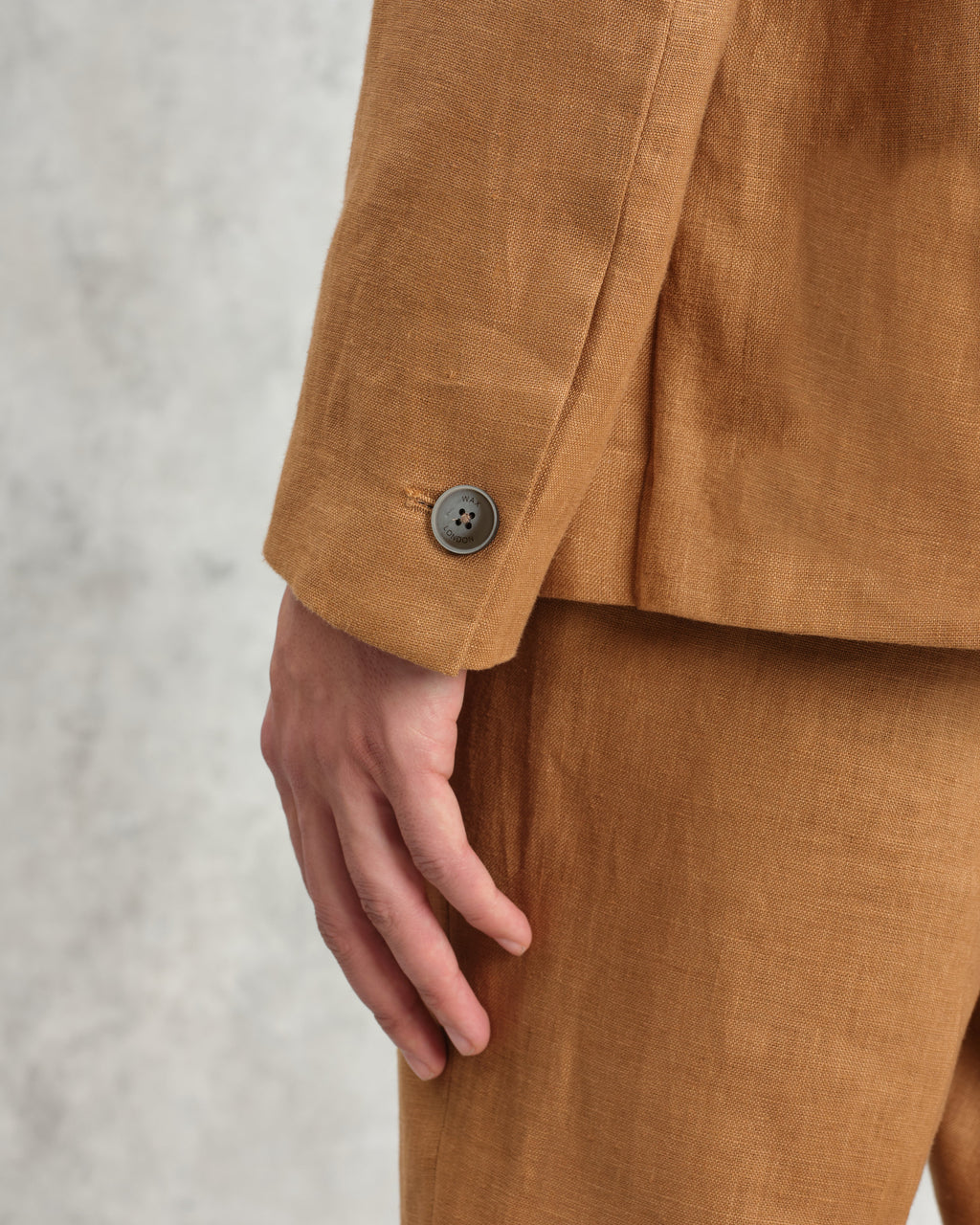 Fintry - Tan Linen Blazer