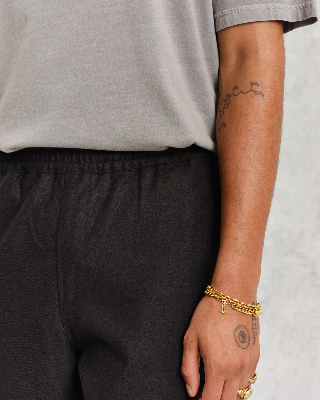 Glencoe - Black Loose Fit Trousers