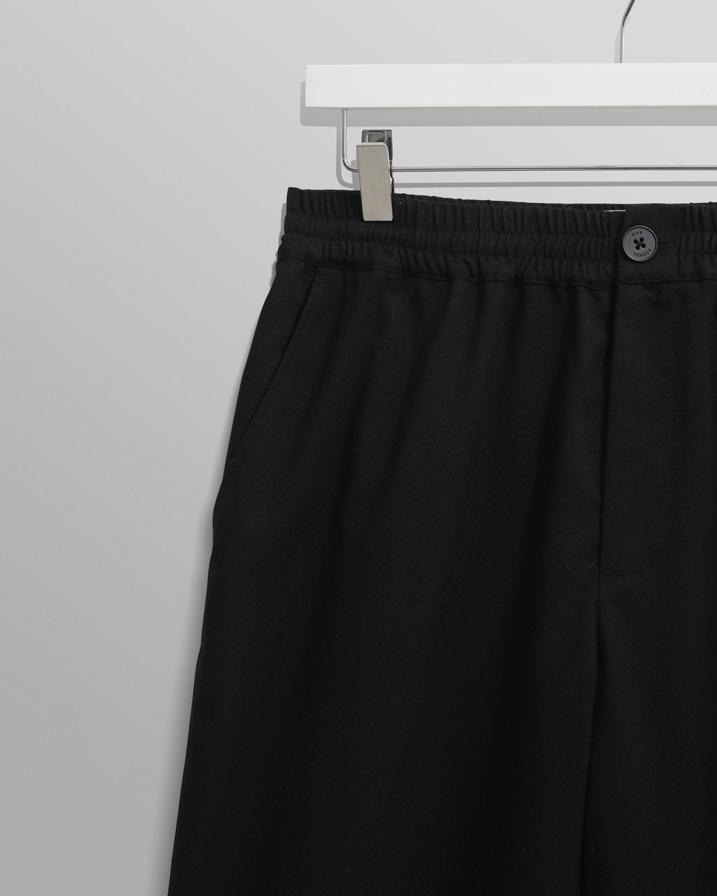 Glencoe - Black Loose Fit Trousers