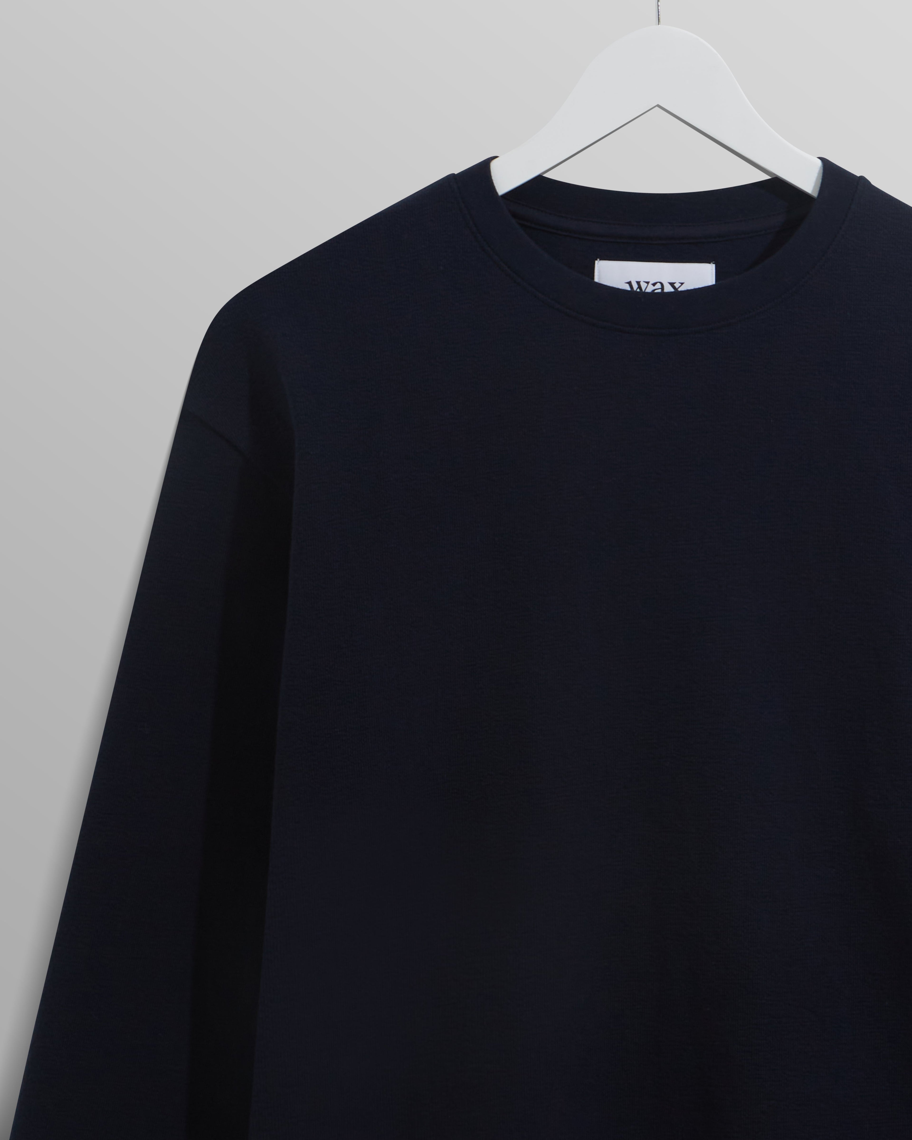 Hayden - Navy Textured Organic Cotton Long Sleeve T-Shirt