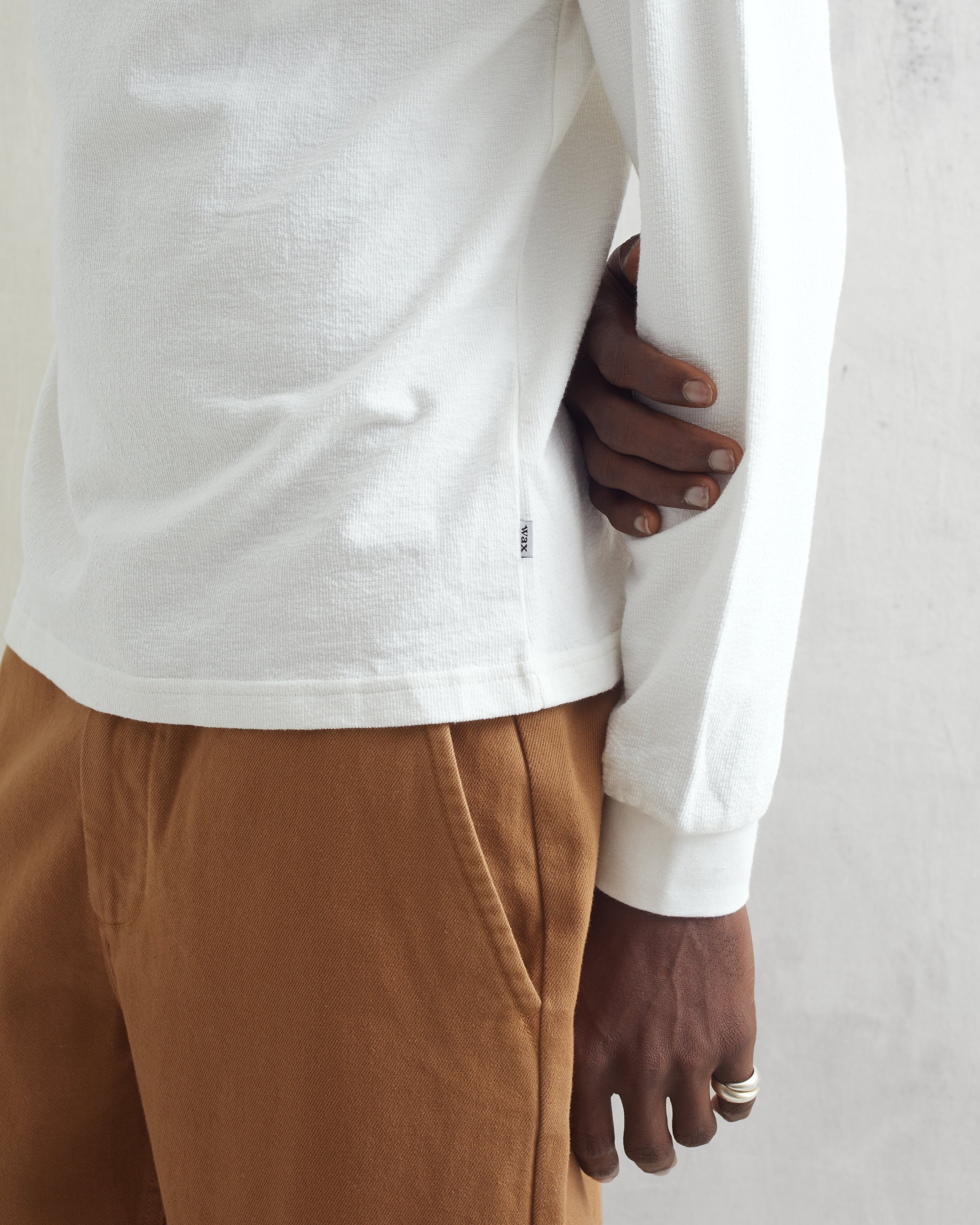 Hayden - White Textured Organic Cotton Long Sleeve T-Shirt