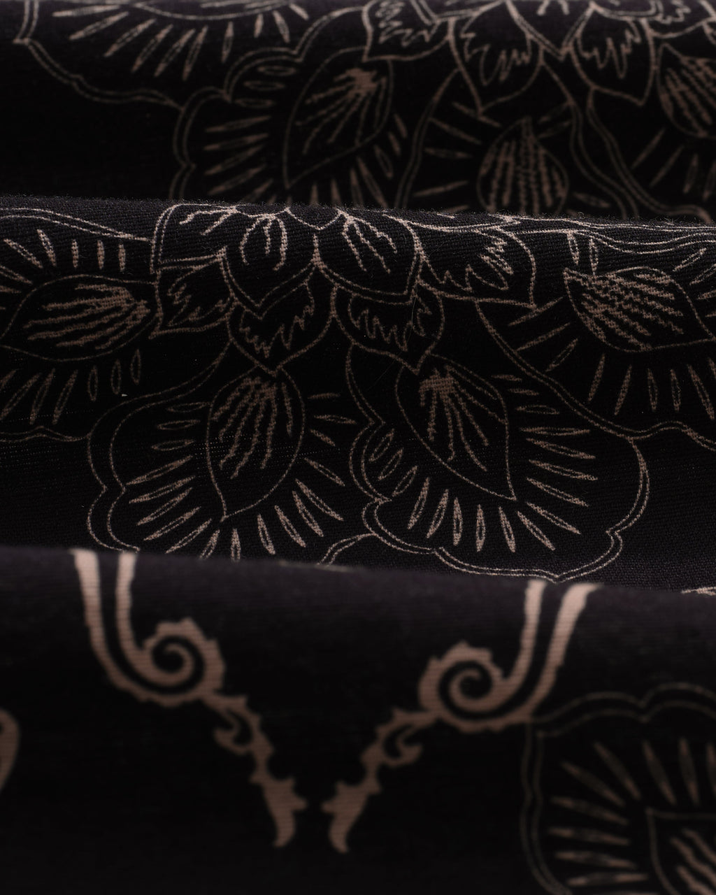 Hutton - Black And Beige Paisley Floral Lounge Trouser