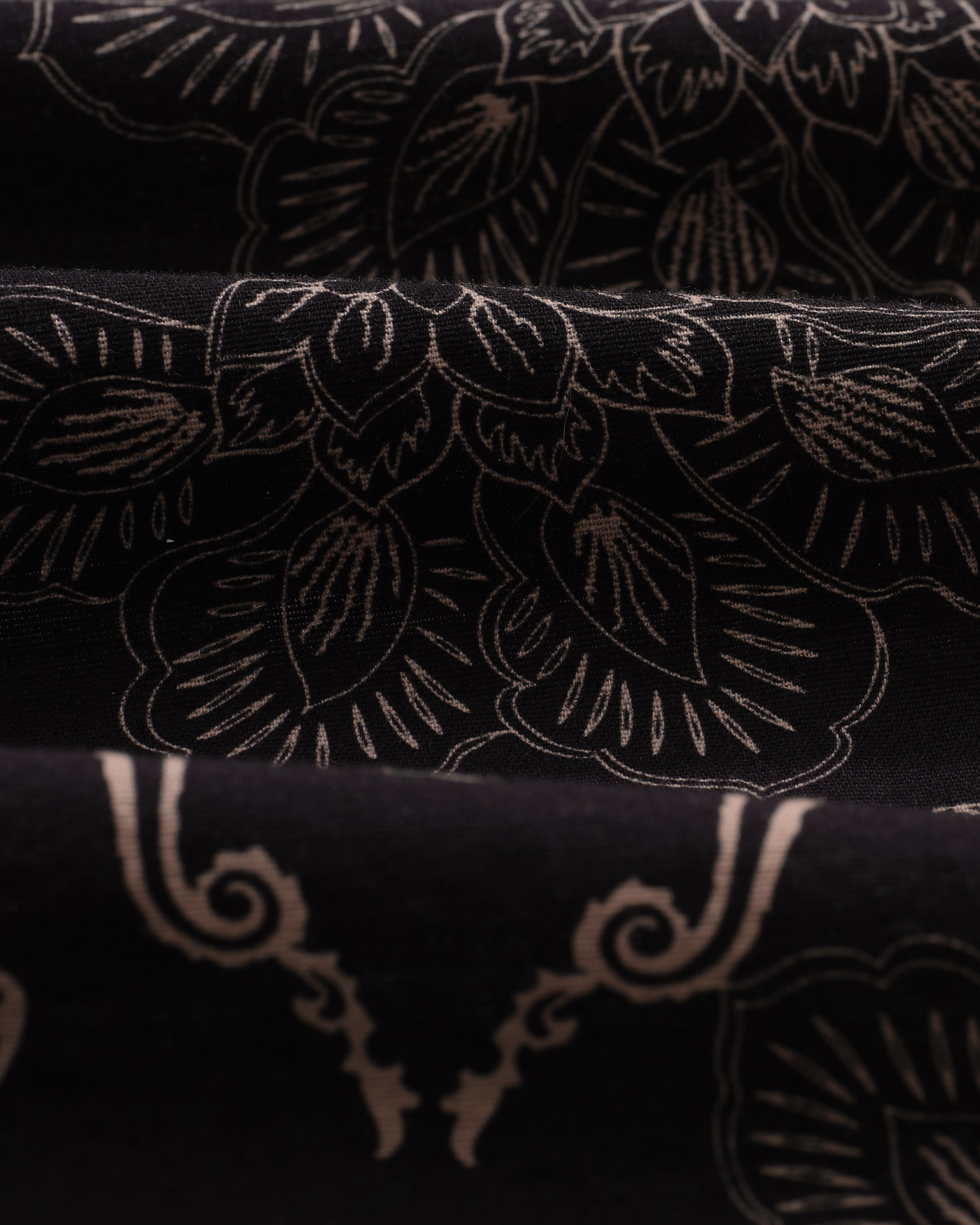 Hutton - Black And Beige Paisley Floral Lounge Trouser