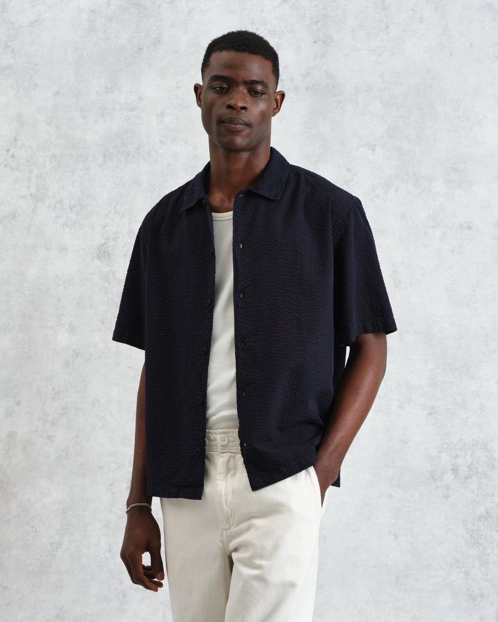 Keats - Navy Cotton Seersucker Short-Sleeve Shirt