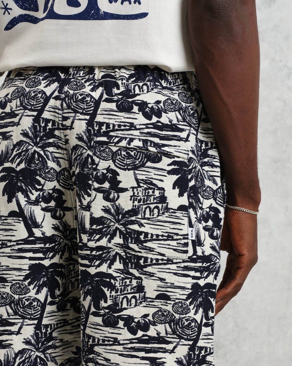 Kurt - Navy And Ecru Beach Jacquard Shorts