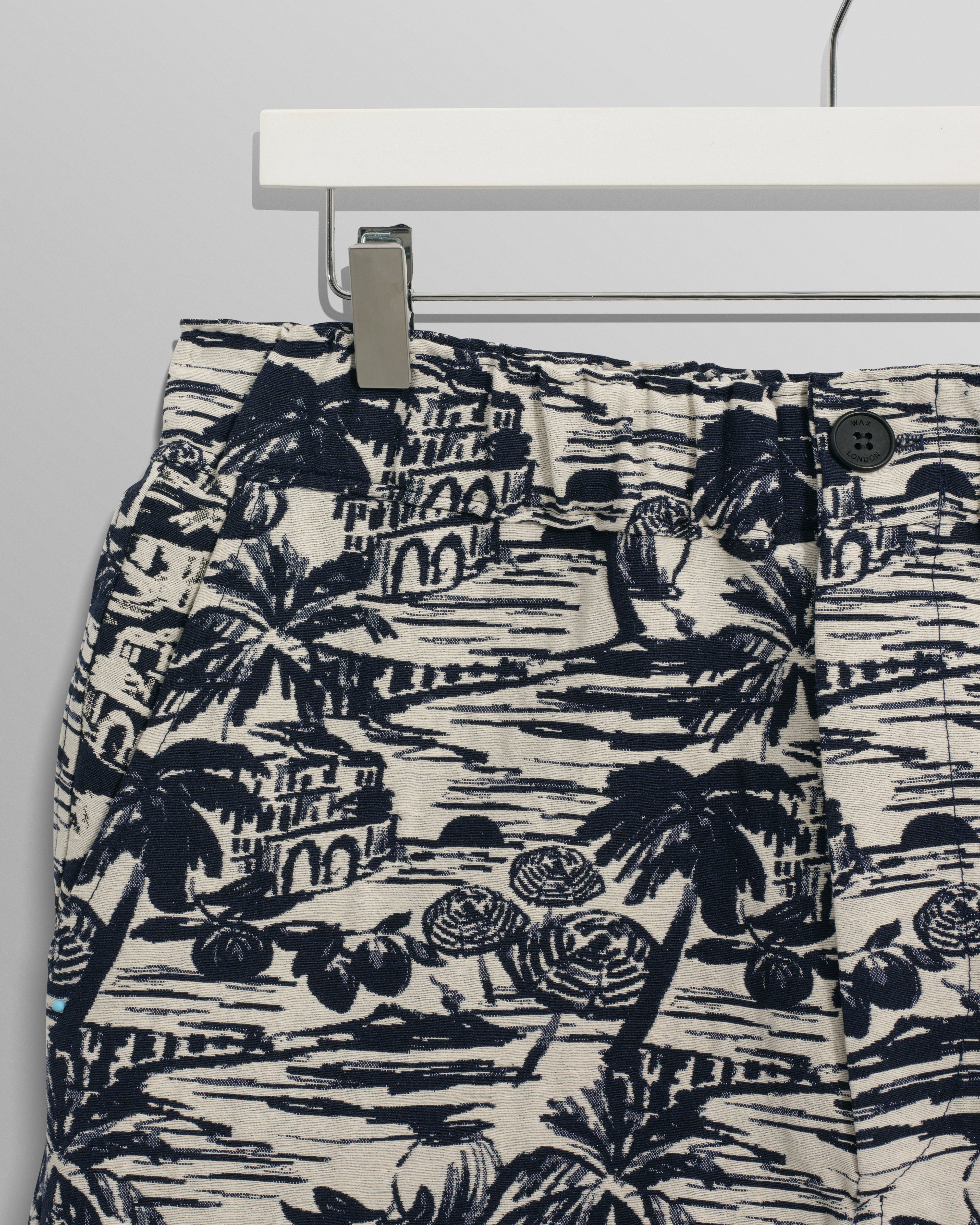 Kurt - Navy And Ecru Beach Jacquard Shorts