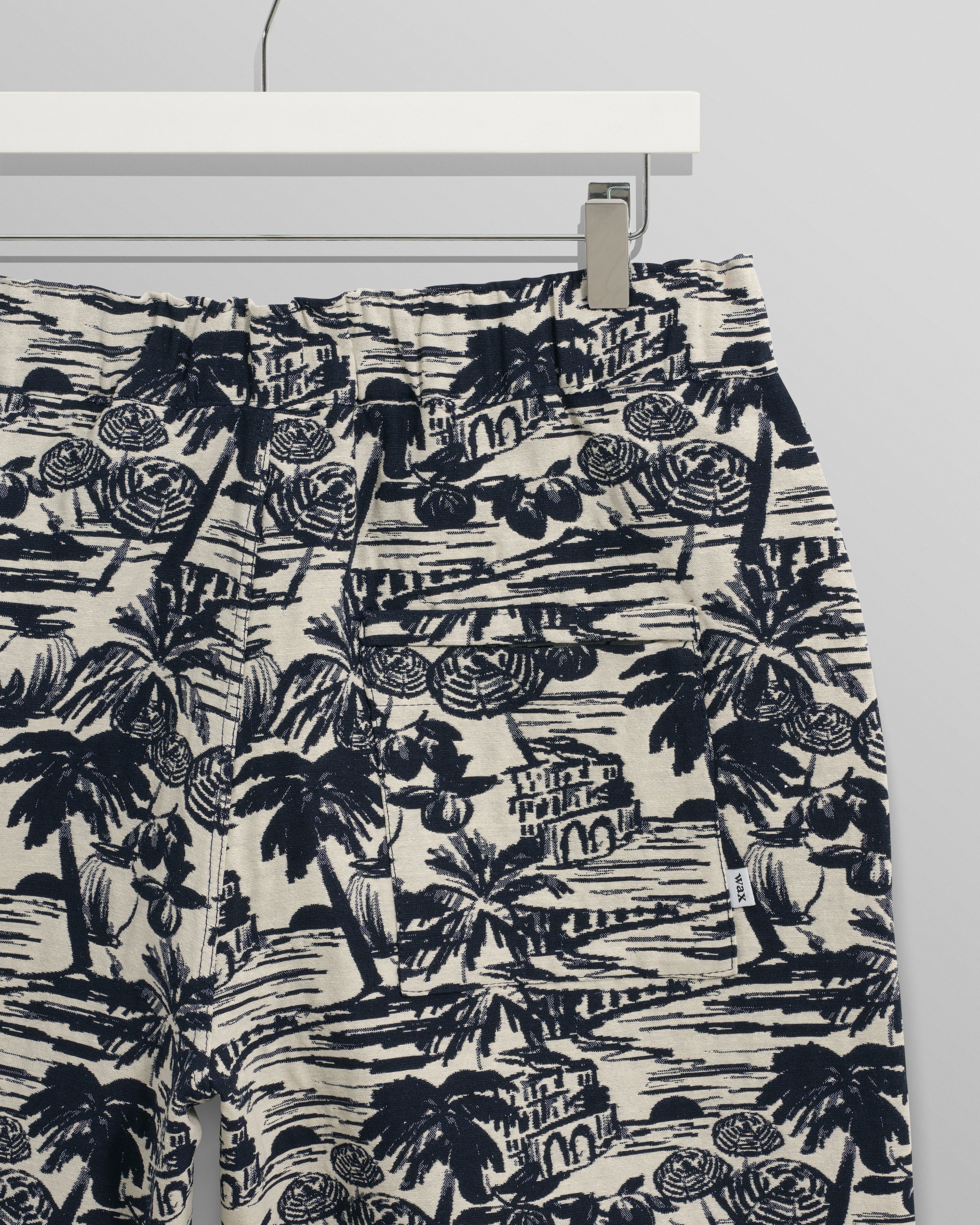 Kurt - Navy And Ecru Beach Jacquard Shorts
