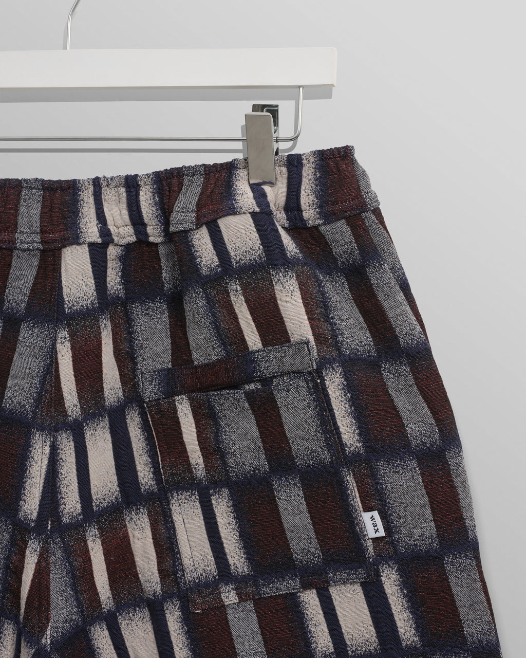 Kurt - Navy And Red Ombre Grid Shorts