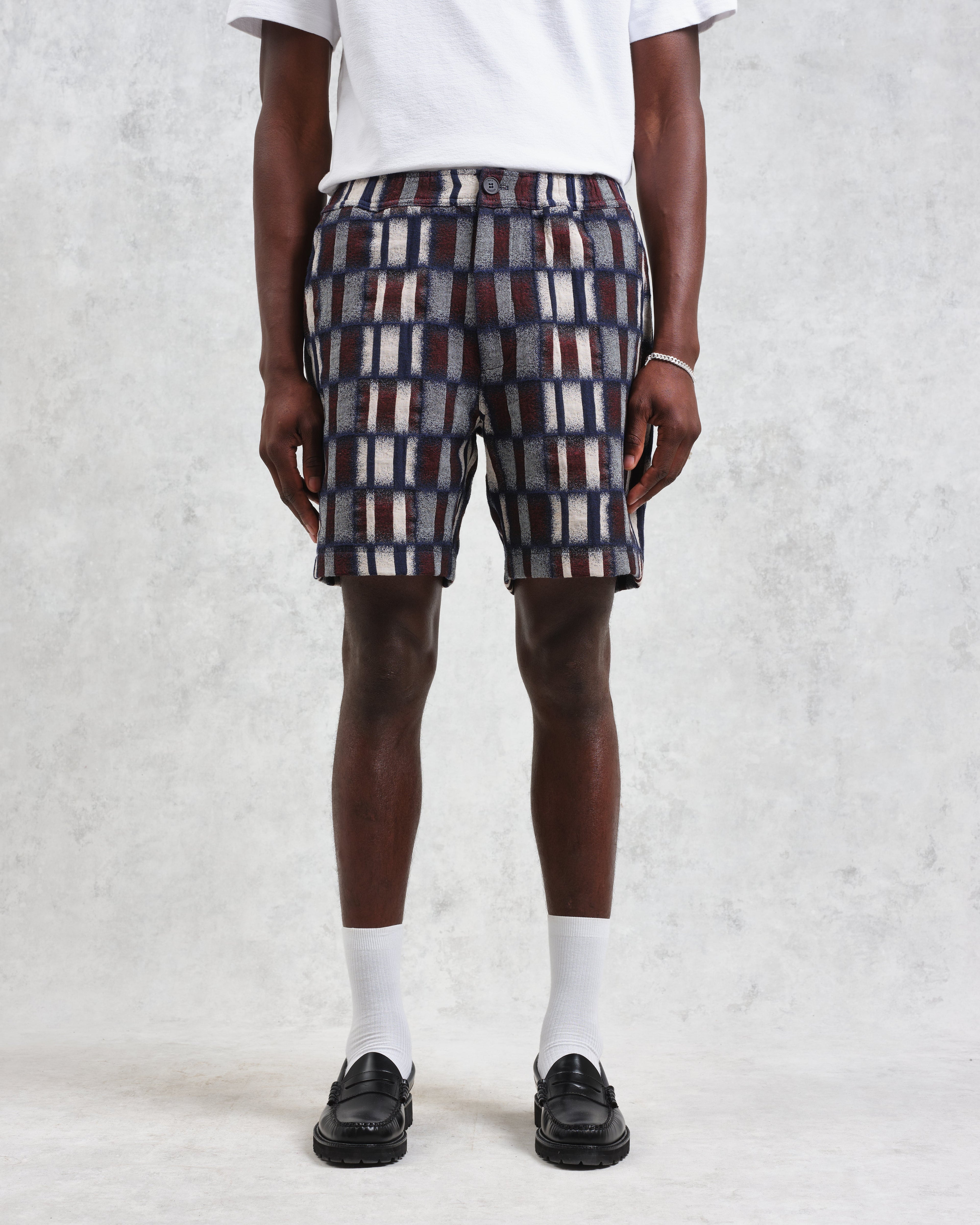 Kurt - Navy And Red Ombre Grid Shorts