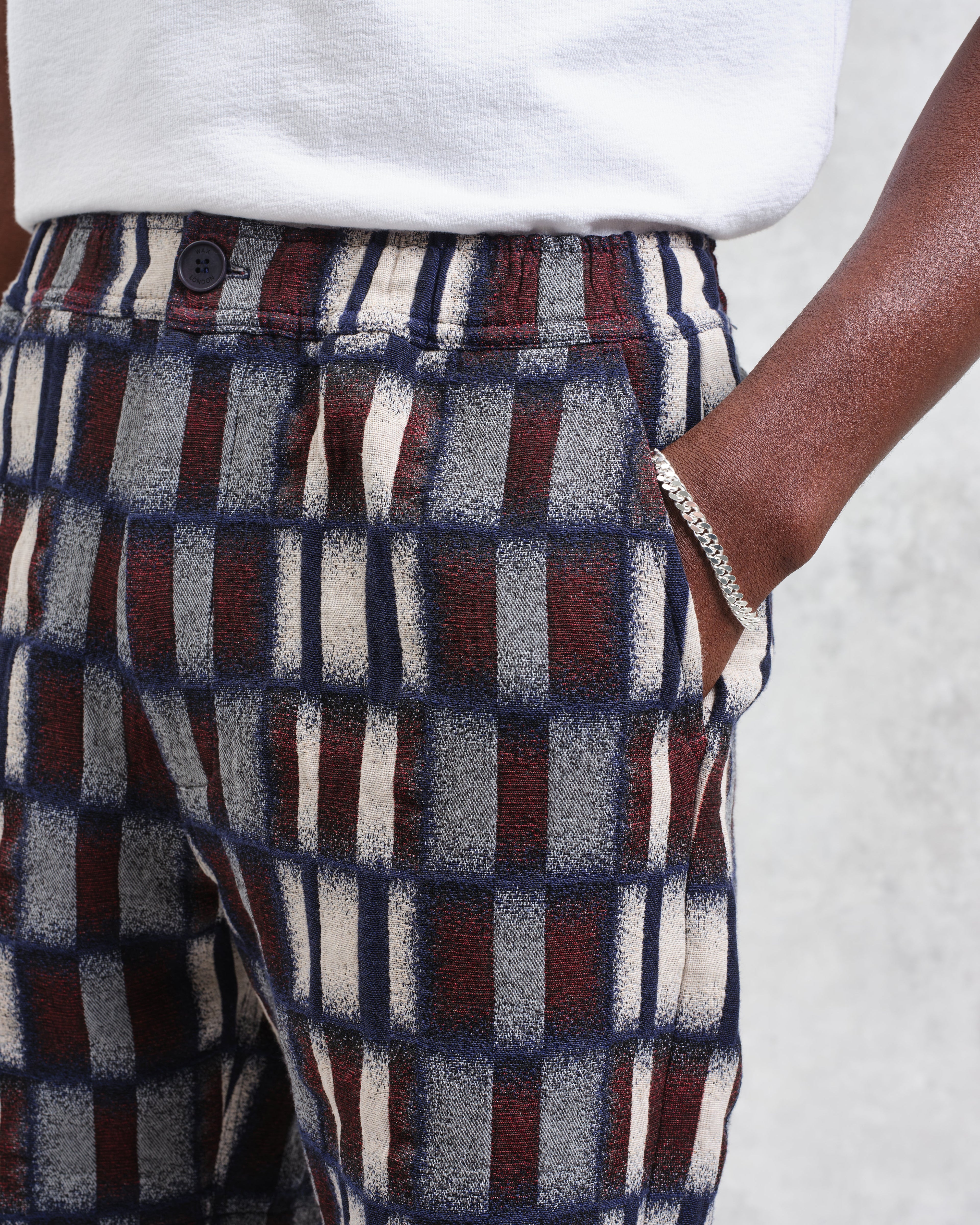Kurt - Navy And Red Ombre Grid Shorts