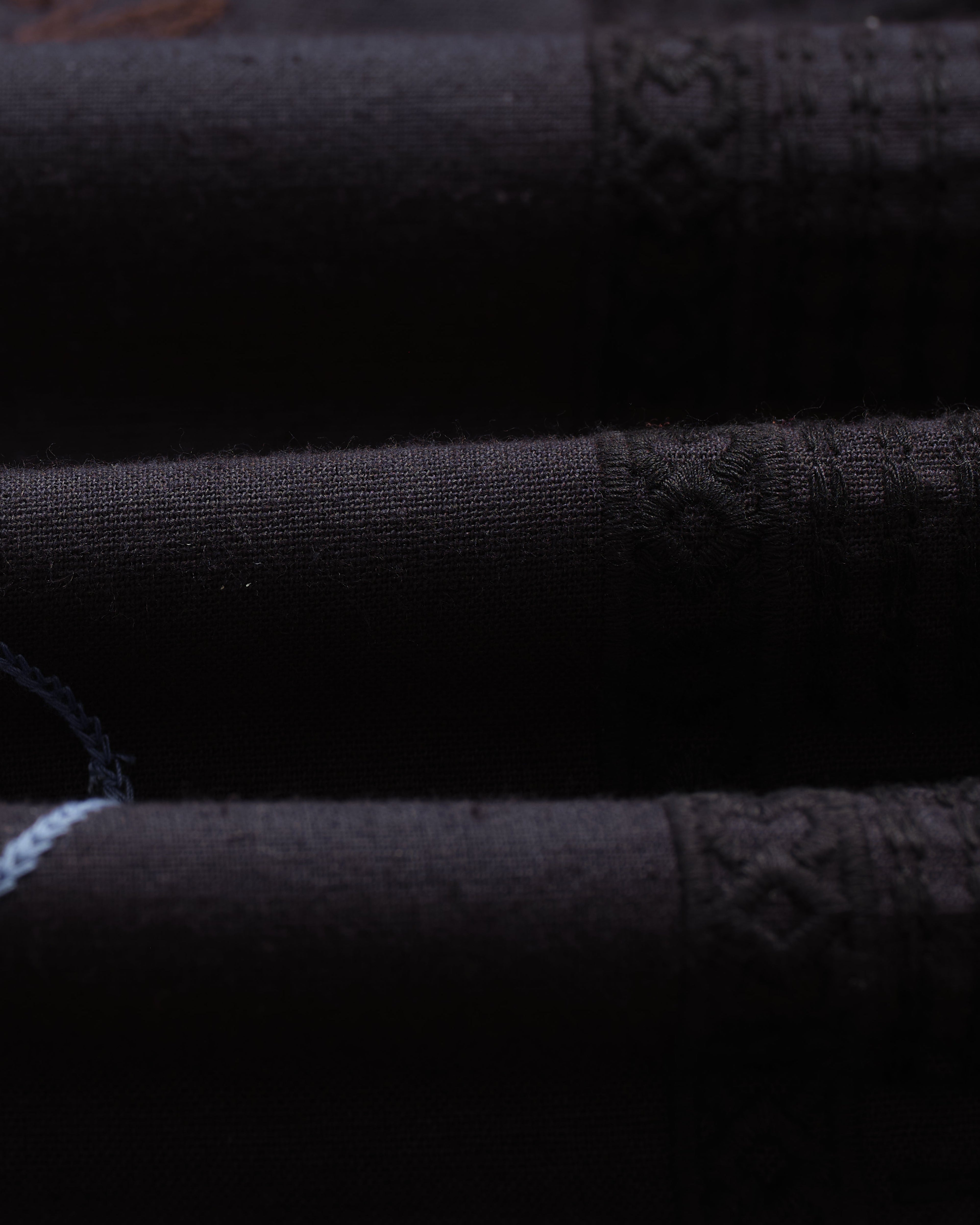 Kurt - Navy Doodle Embroidered Shorts