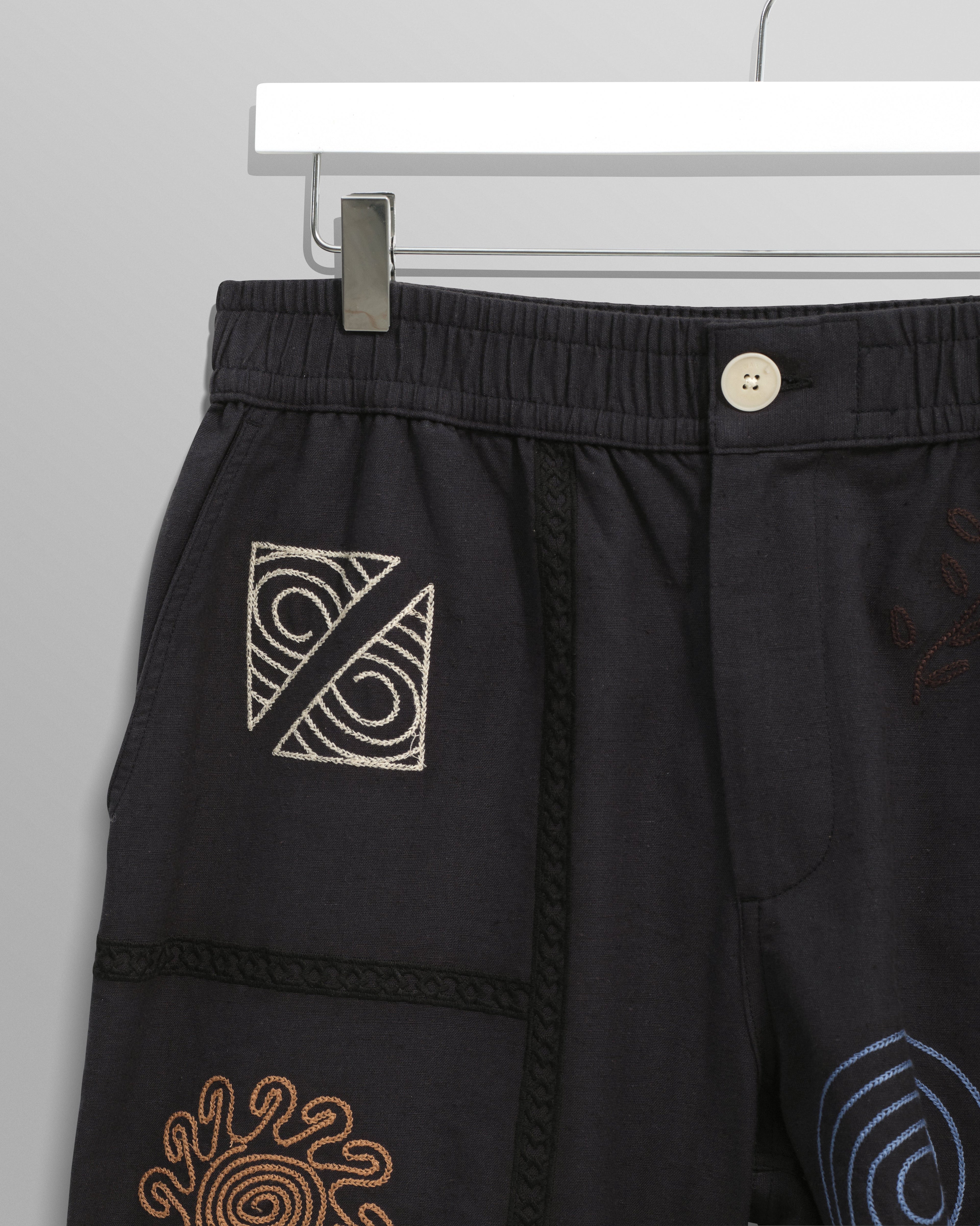 Kurt - Navy Doodle Embroidered Shorts