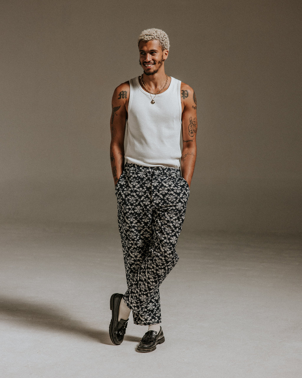 Kurt - Navy Flower Stamp Jacquard Trousers