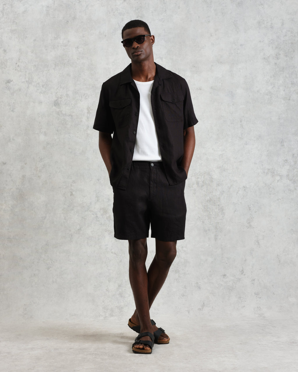Kurt - Washed Black Linen Shorts