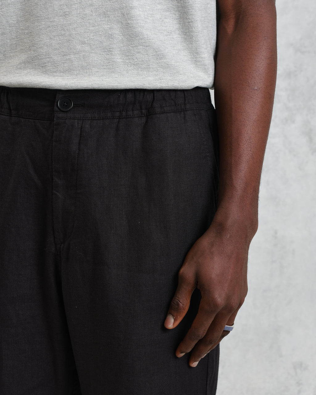 Kurt - Washed Black Linen Trousers