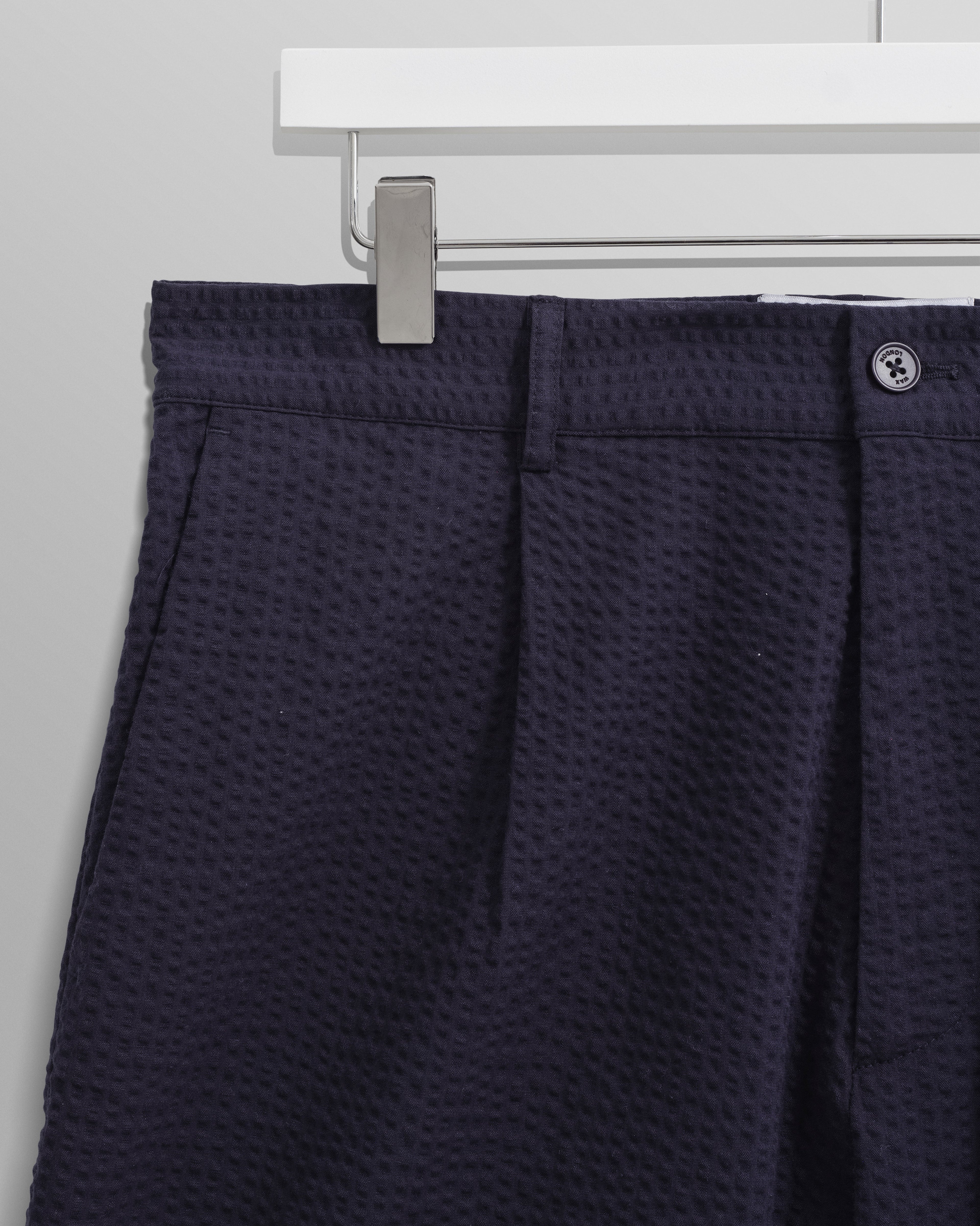 Linton - Navy Cotton Seersucker Pleated Shorts