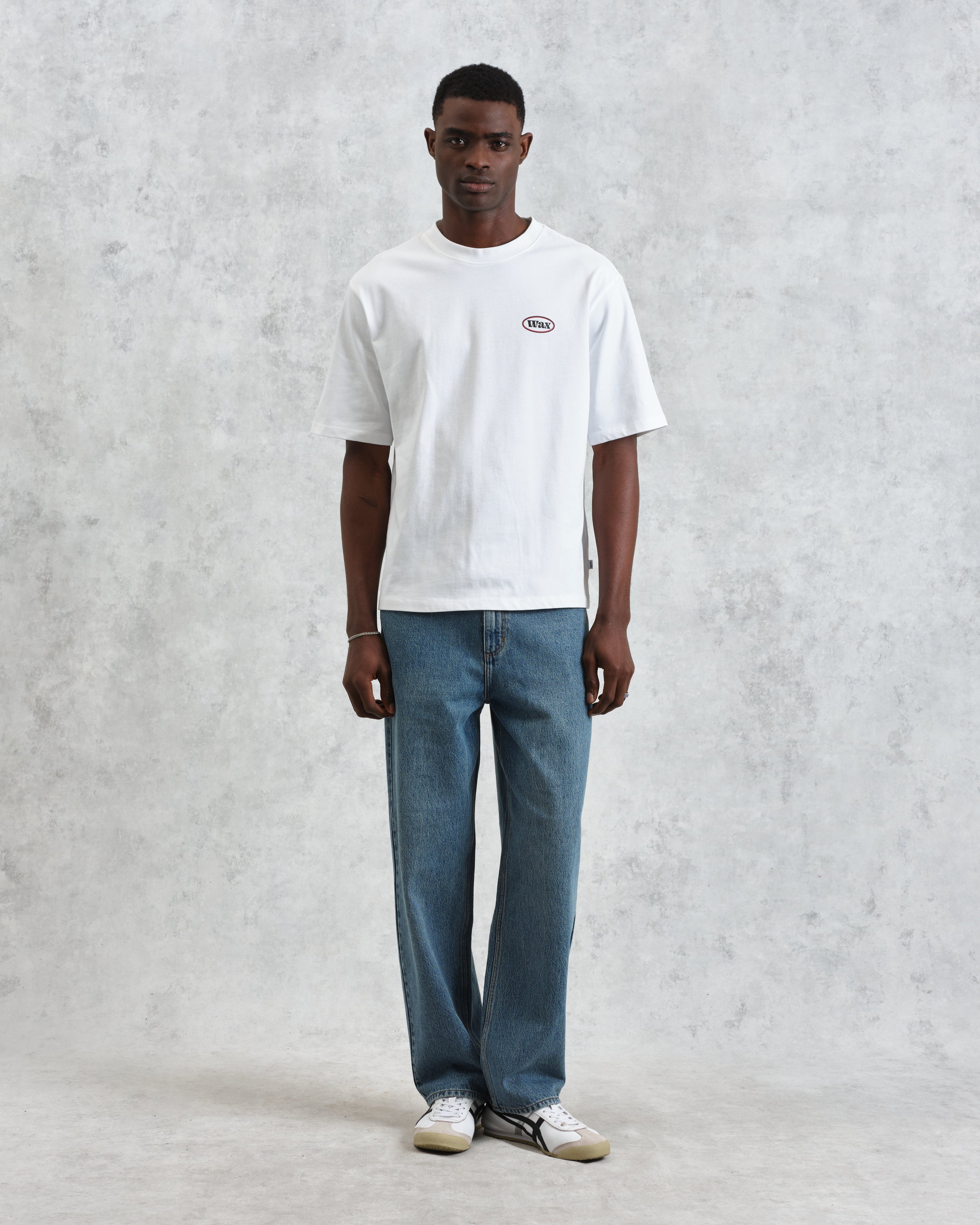 Milton - White Getaway Graphic Cotton T-Shirt