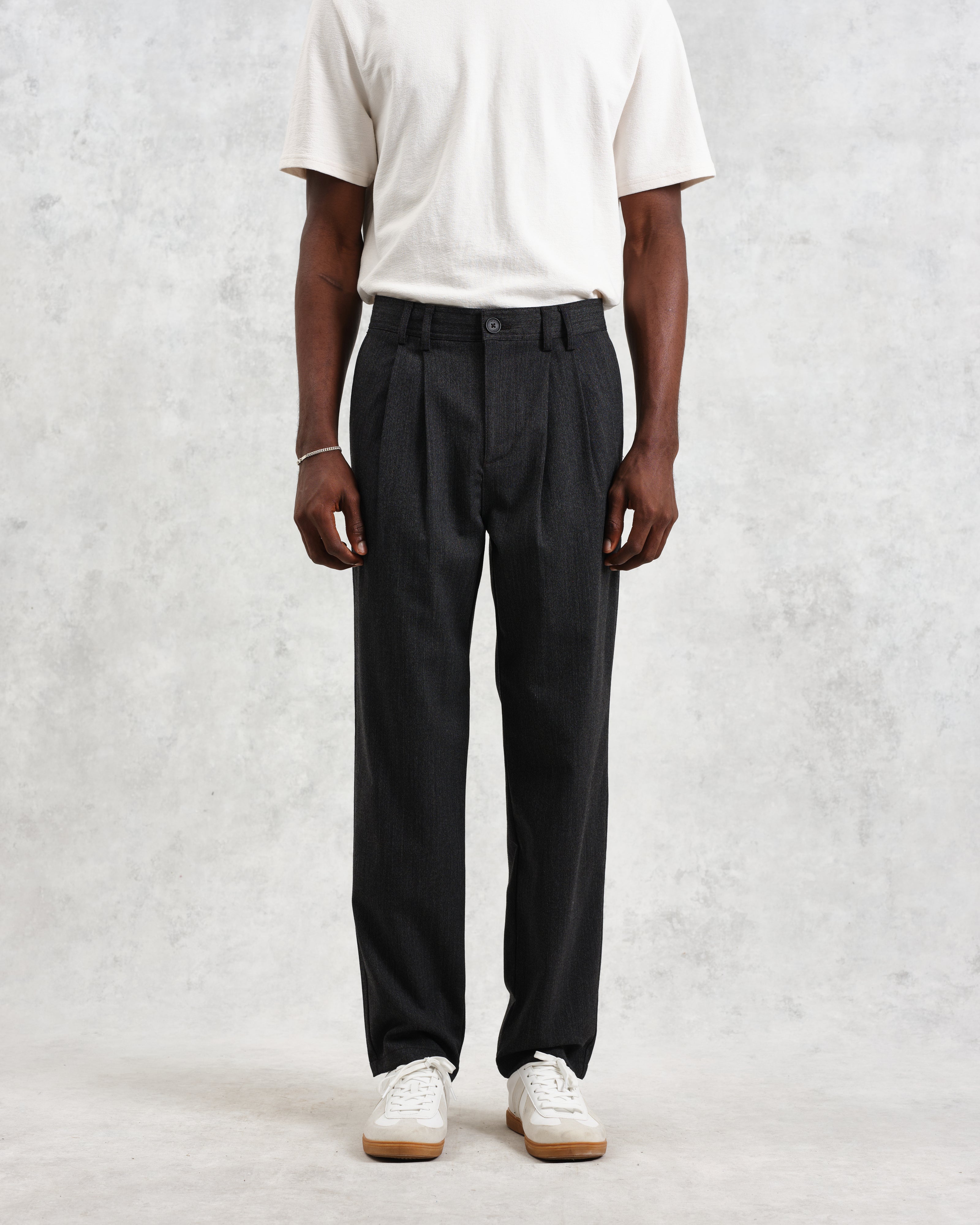 Raleigh - Charcoal Herringbone Pleated Trousers