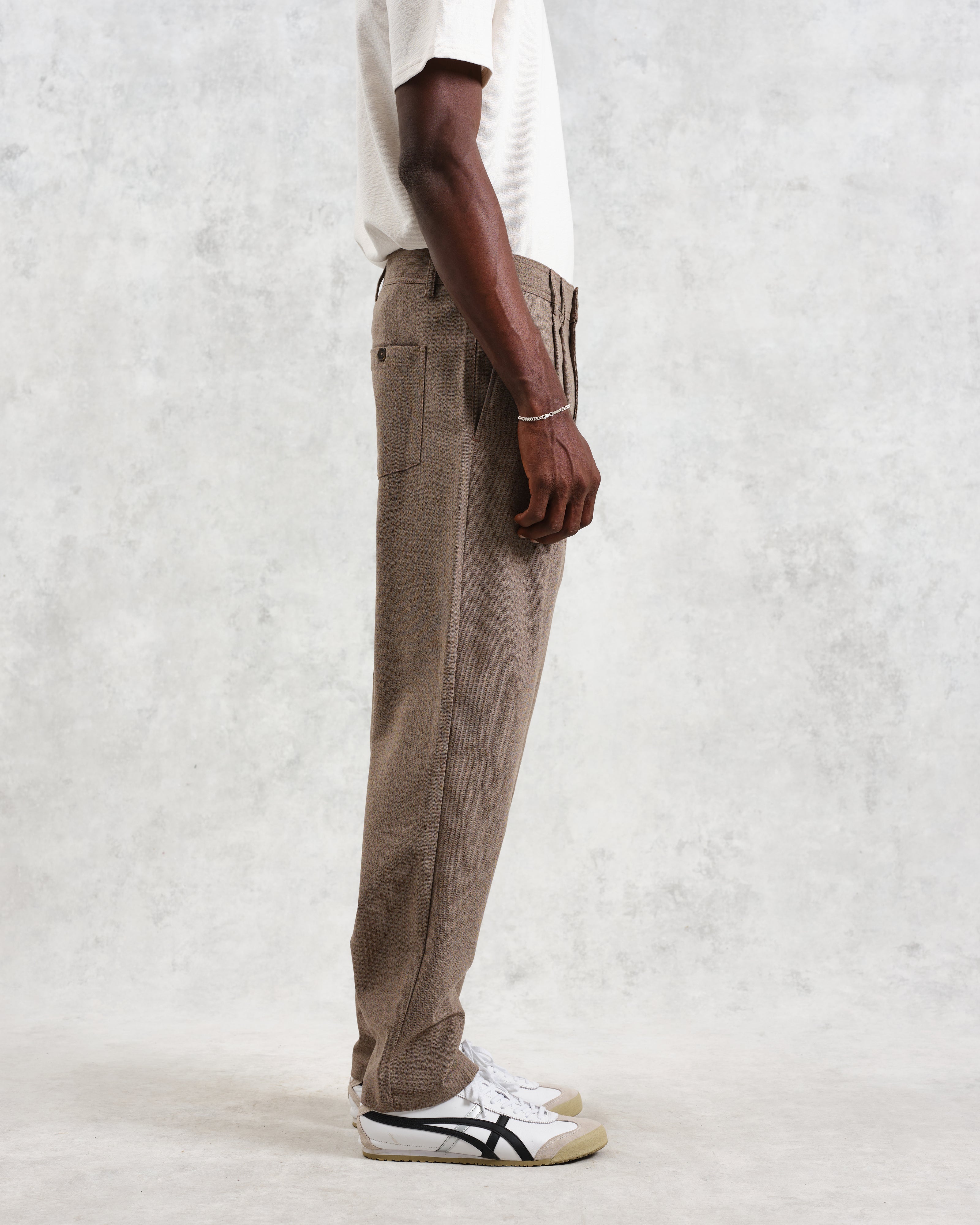 Raleigh - Light Brown Herringbone Pleated Trousers